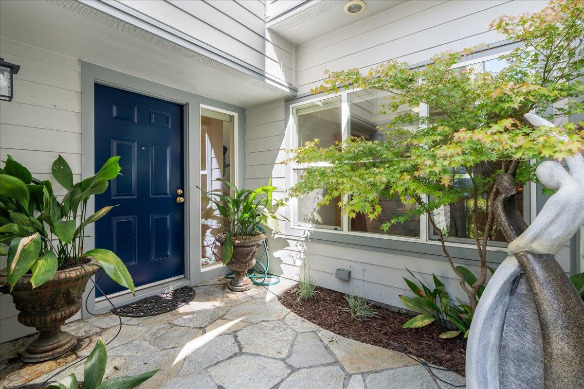 13 Charthouse Lane