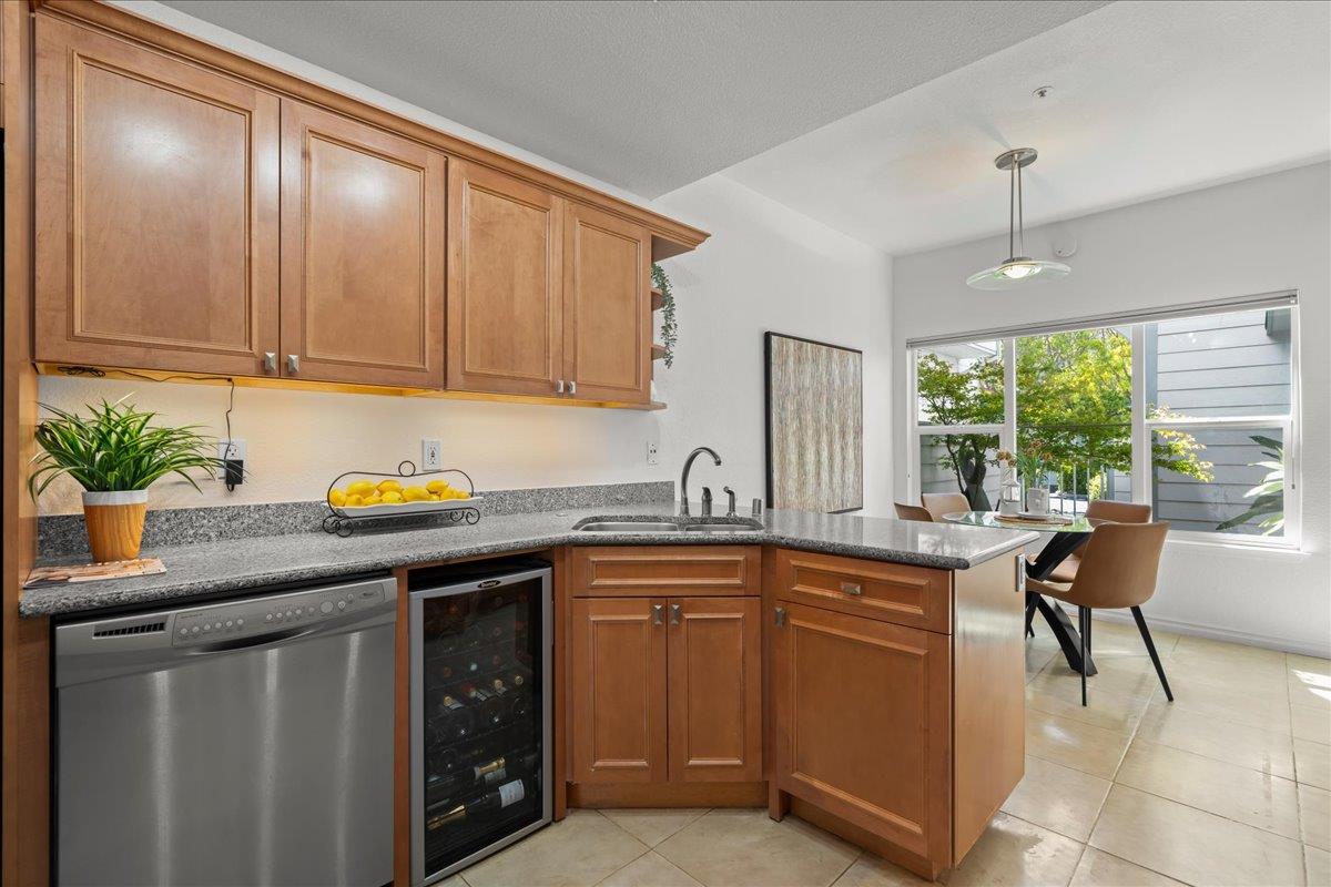 13 Charthouse Lane