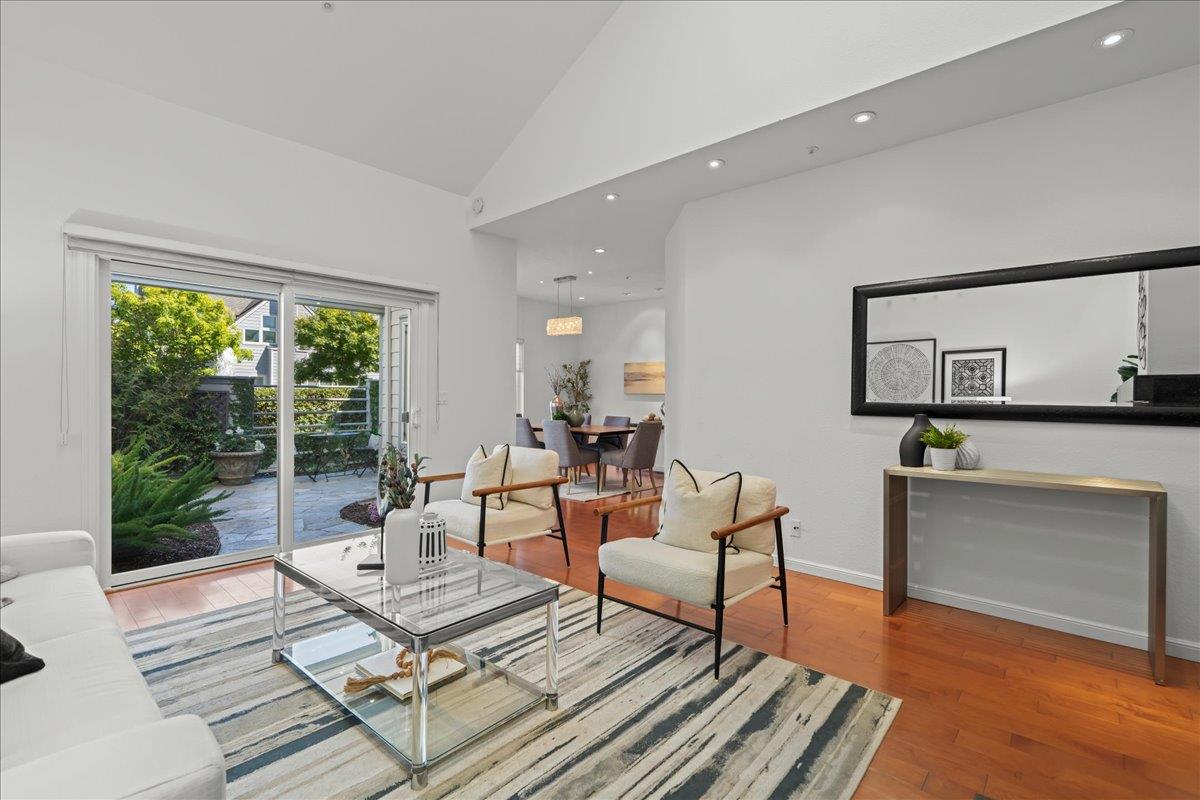 13 Charthouse Lane