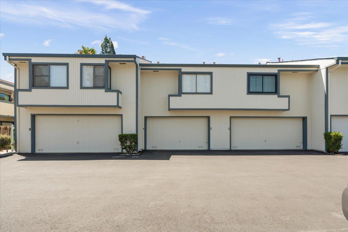 3595 South Bascom Avenue 27