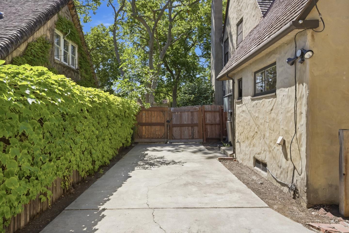 1333 Shasta Avenue