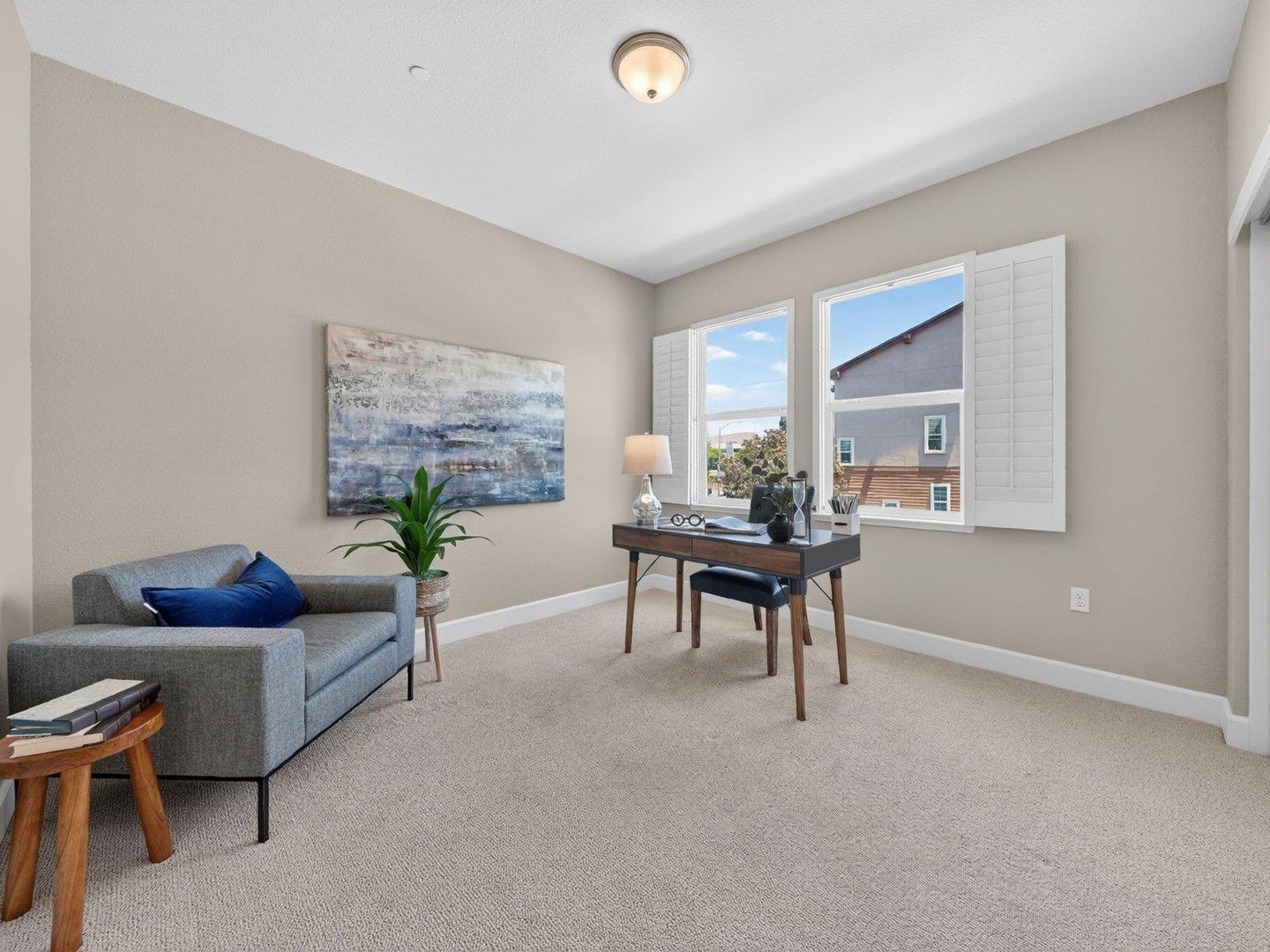 6099 Charlotte Drive