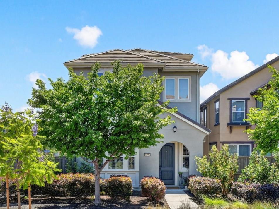 6099 Charlotte Drive