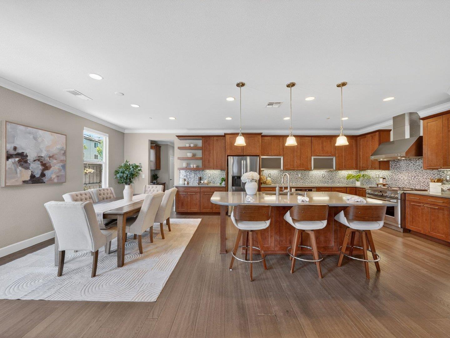 6099 Charlotte Drive