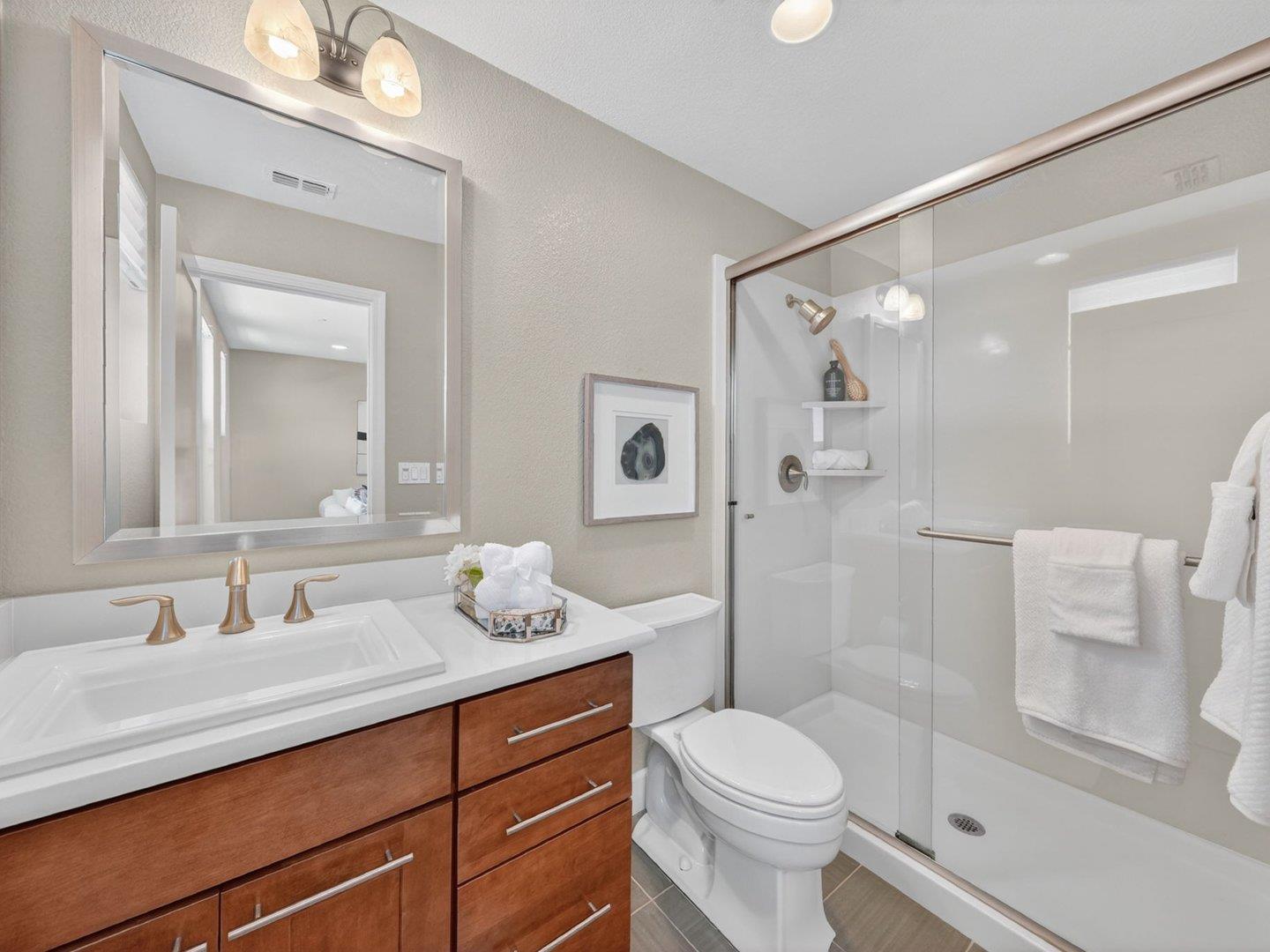 6099 Charlotte Drive