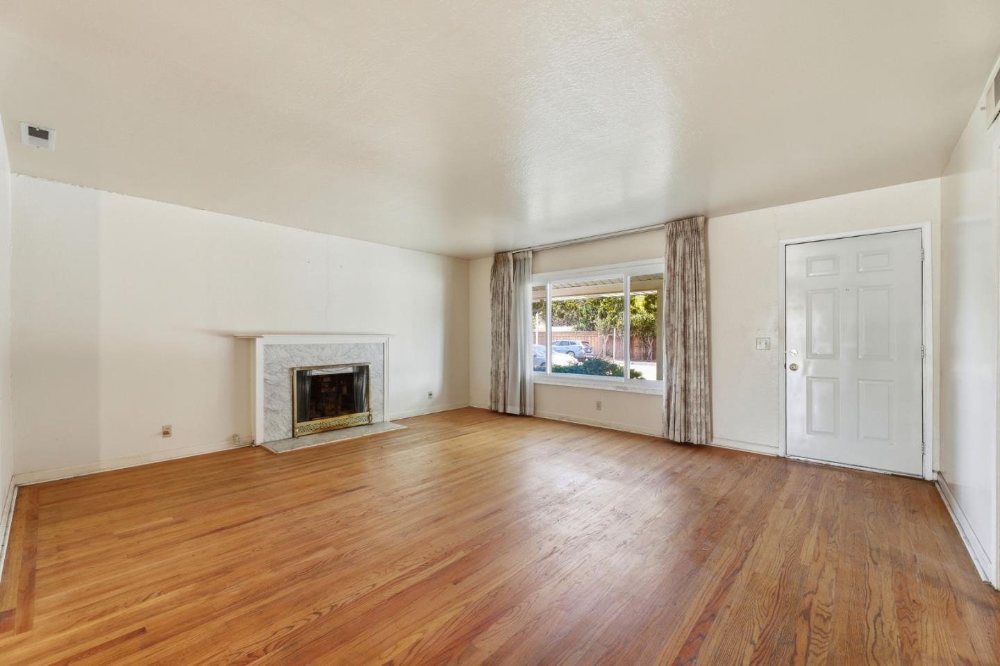 3355 Forest Avenue