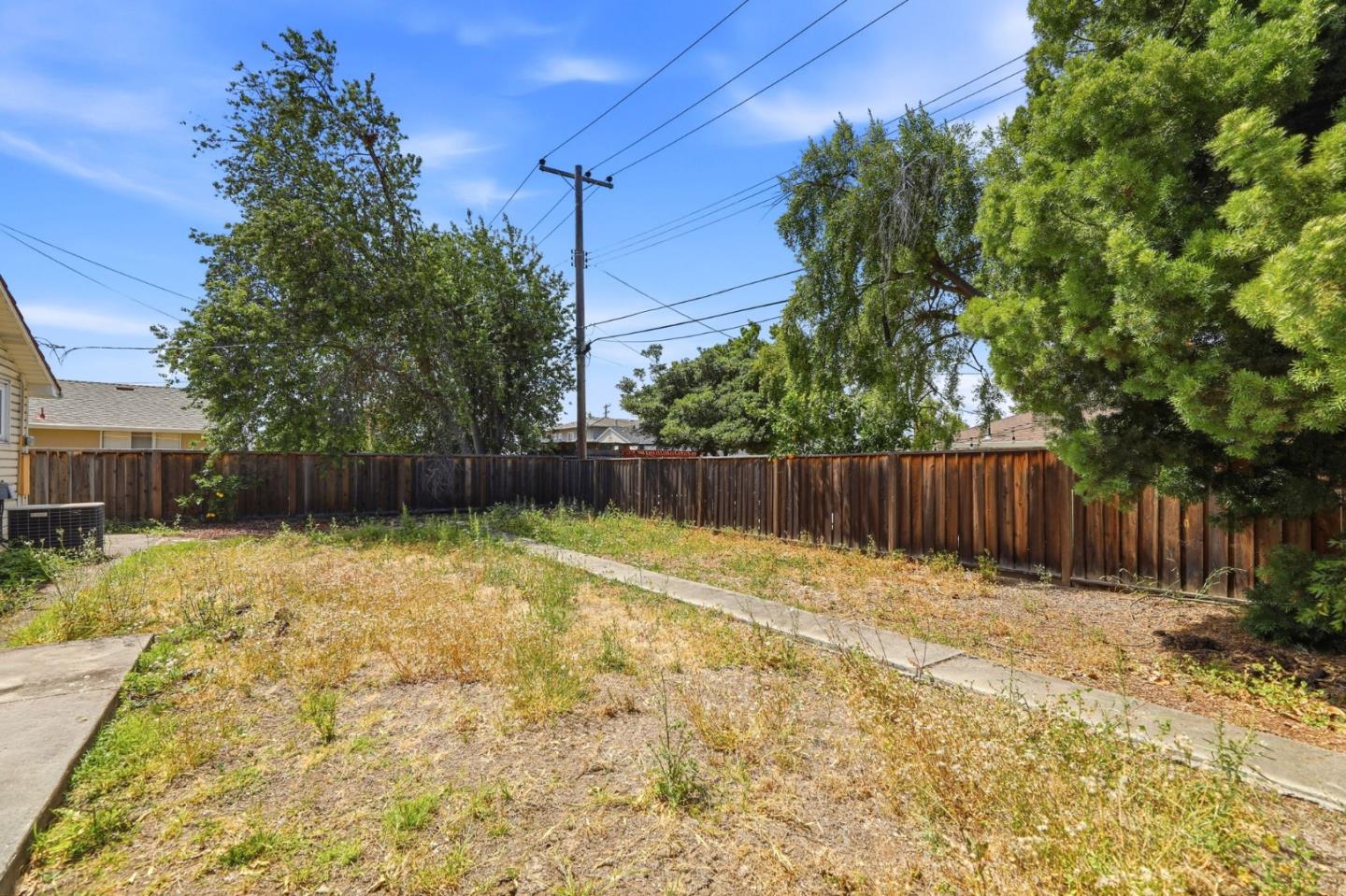 3355 Forest Avenue