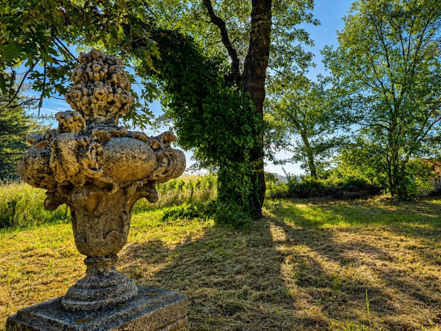 18516 Skyline Boulevard