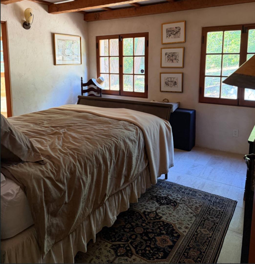 18516 Skyline Boulevard