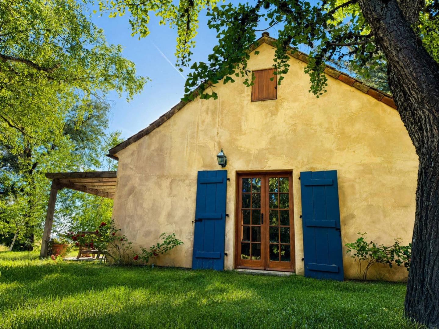18516 Skyline Boulevard