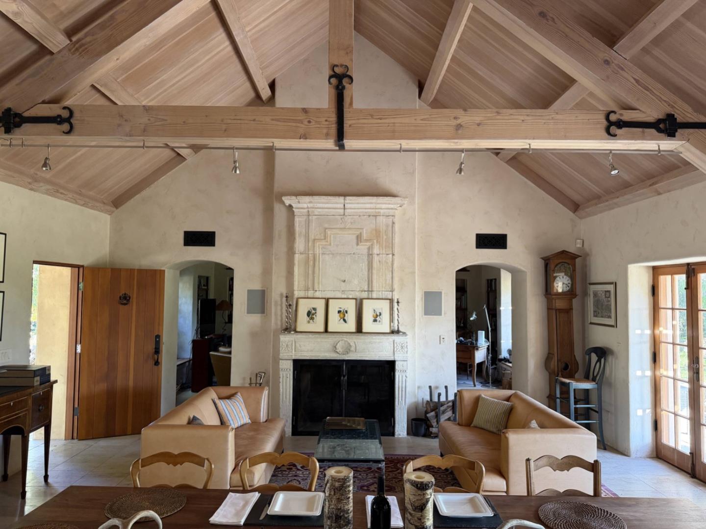 18516 Skyline Boulevard