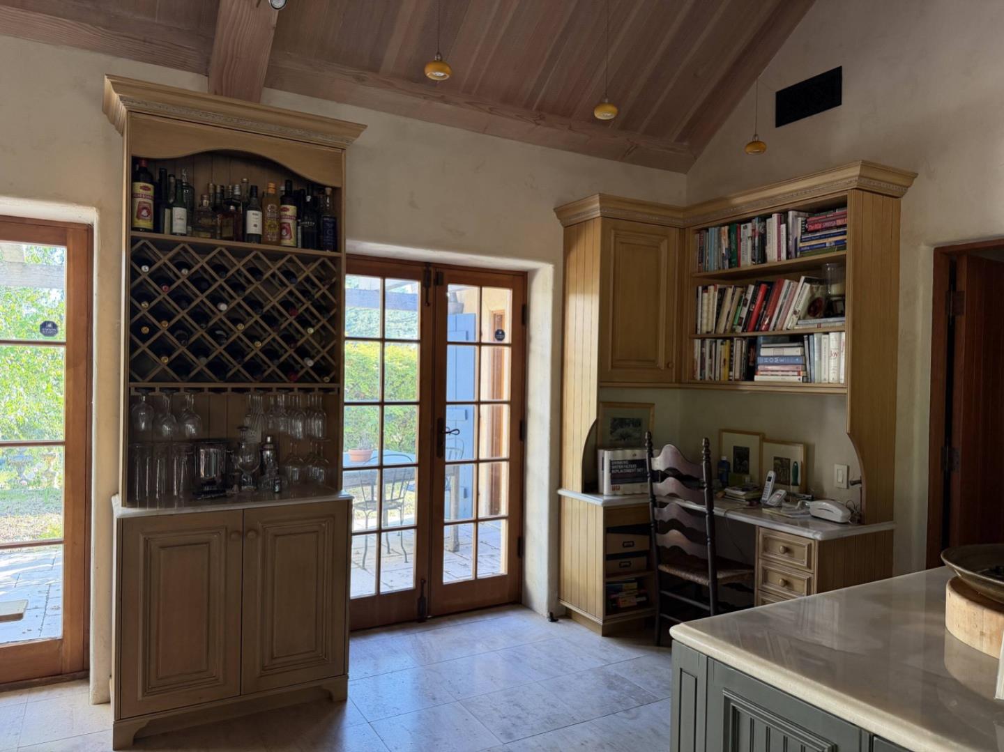 18516 Skyline Boulevard