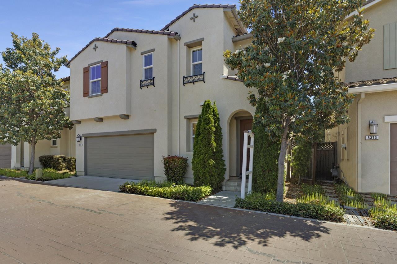 5372 Chesbro Avenue