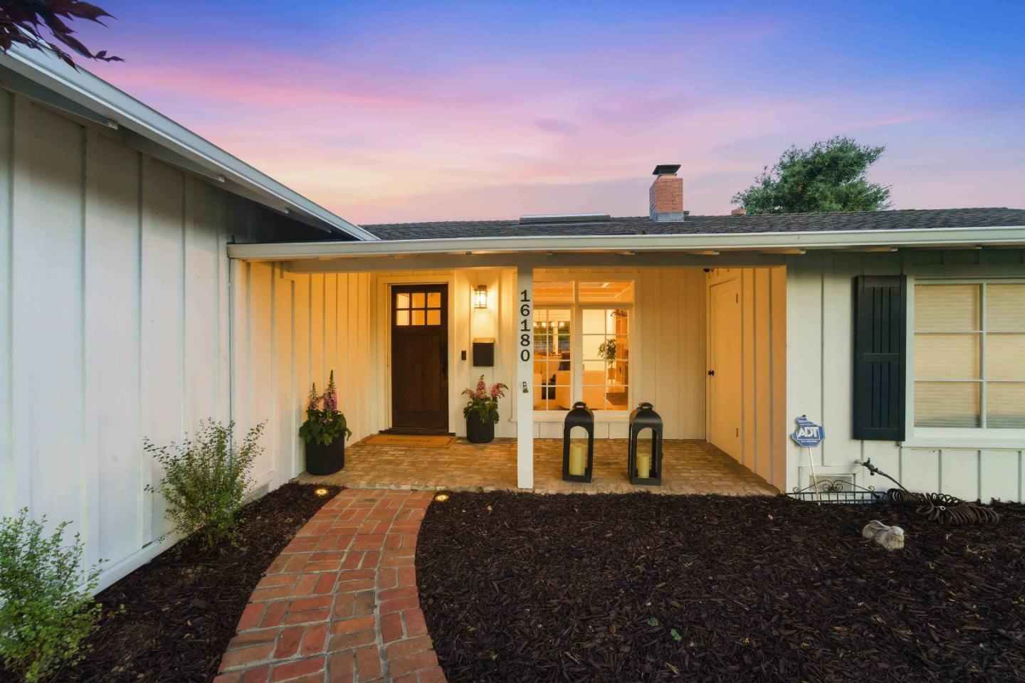 16180 Jasmine Way