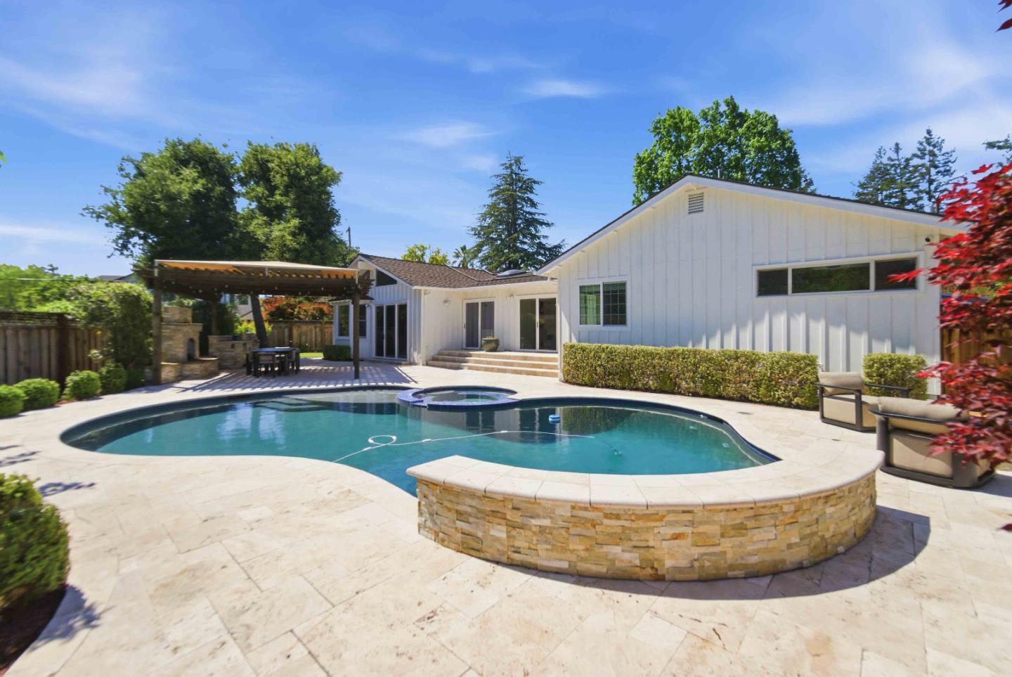 16180 Jasmine Way