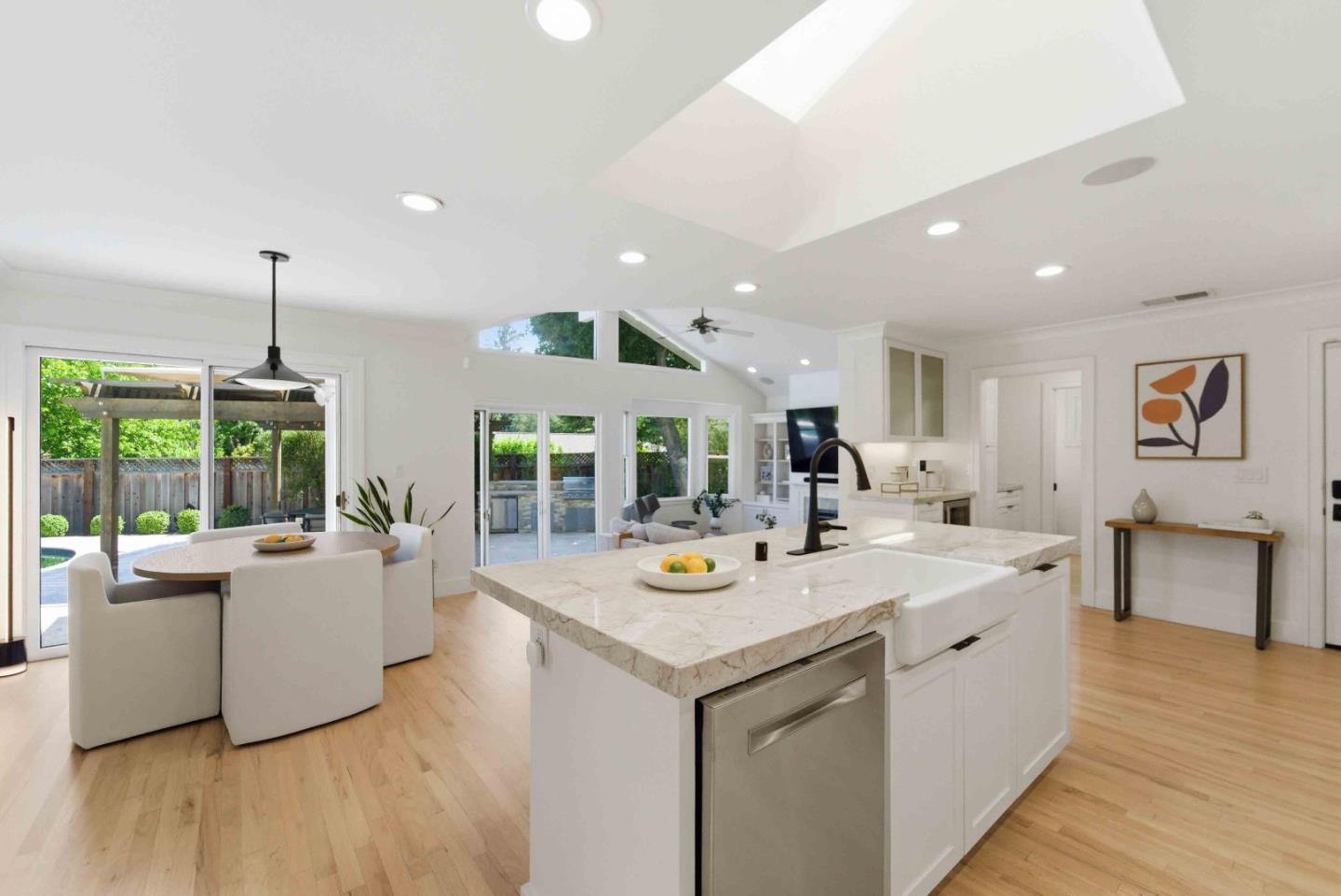 16180 Jasmine Way