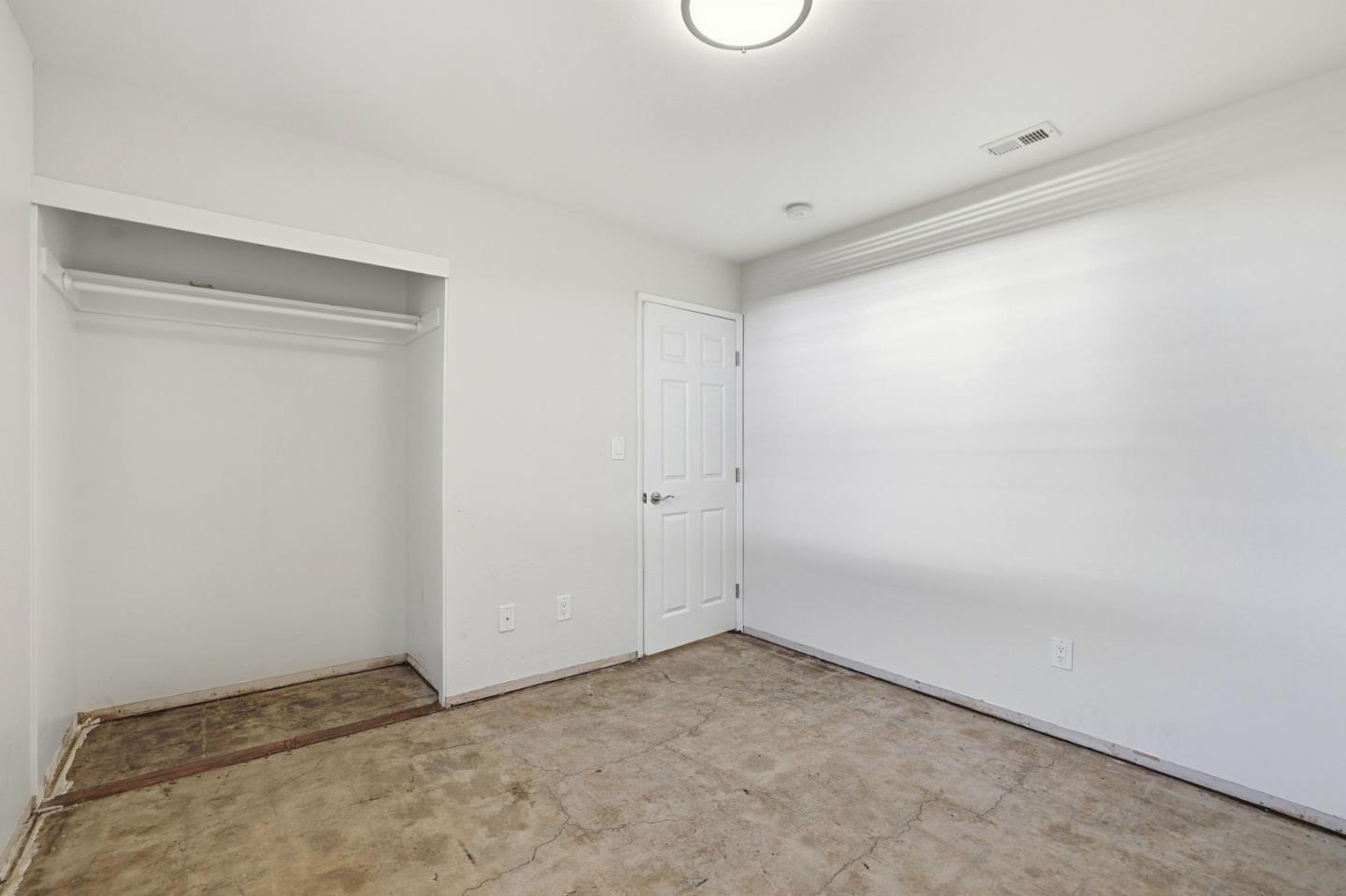 1398 Garrans Drive