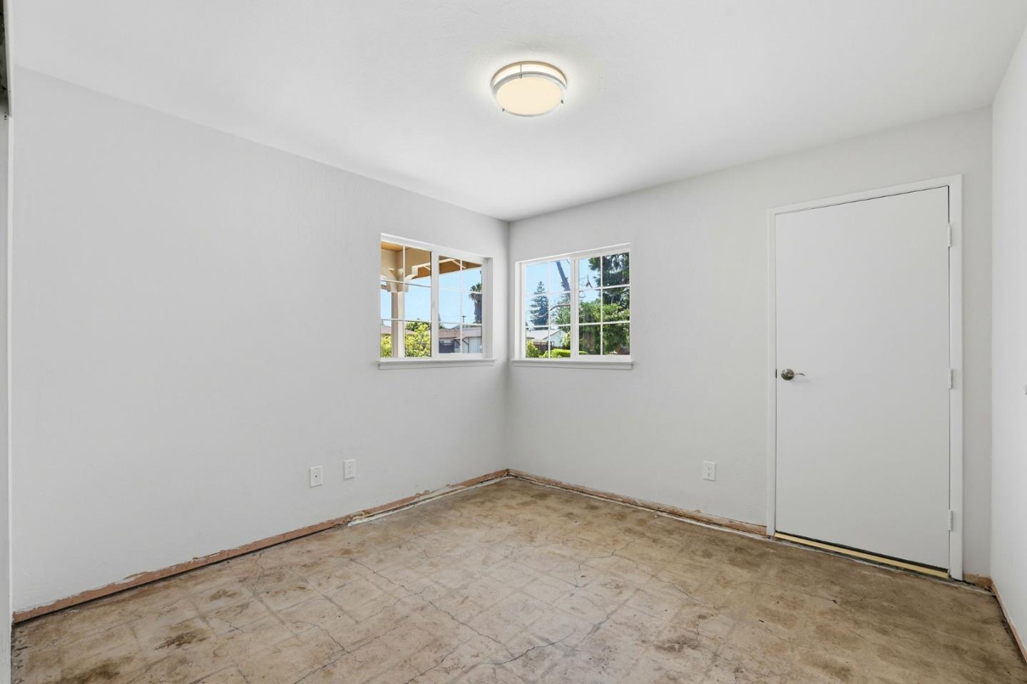 1398 Garrans Drive