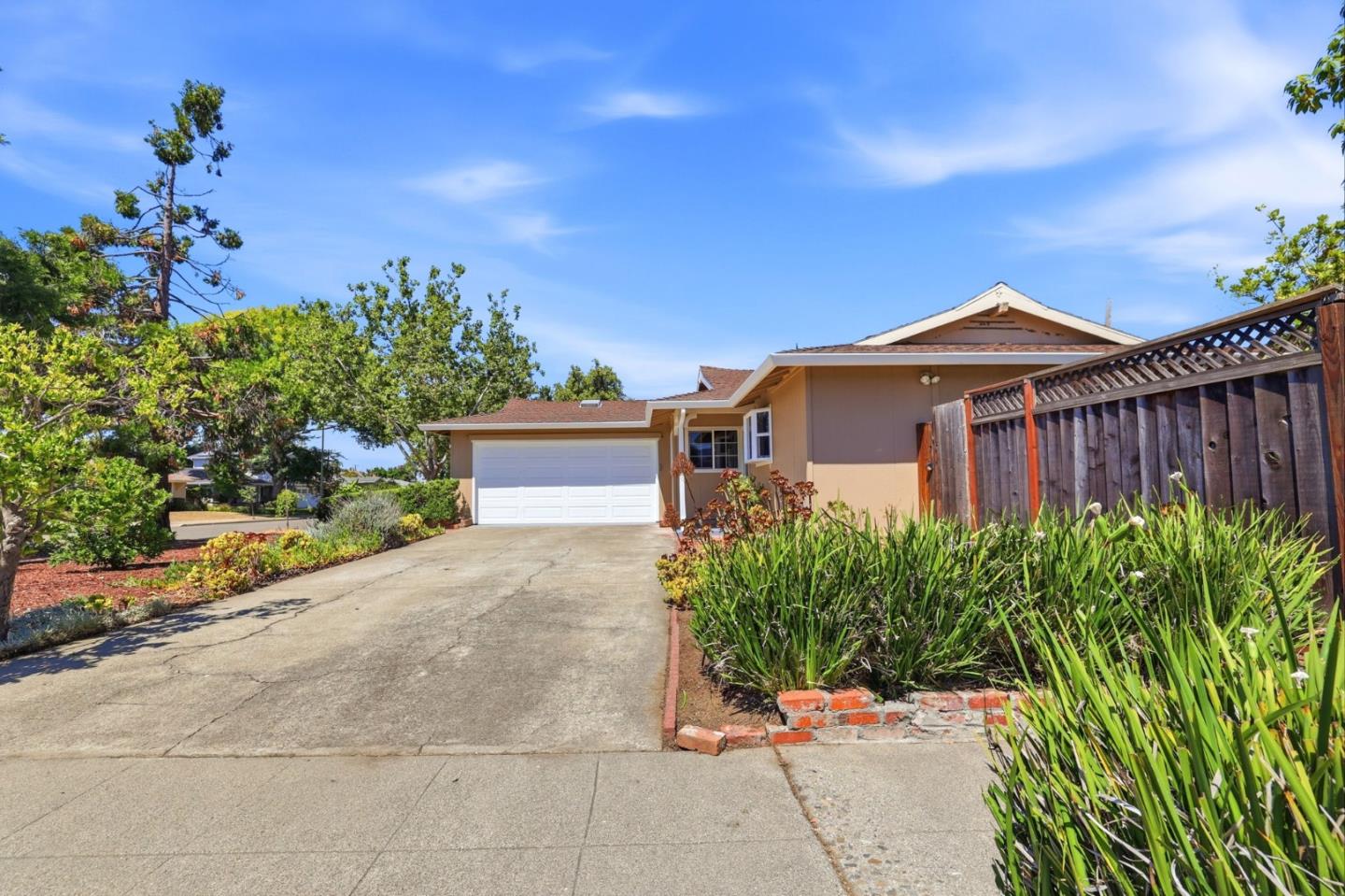 1398 Garrans Drive