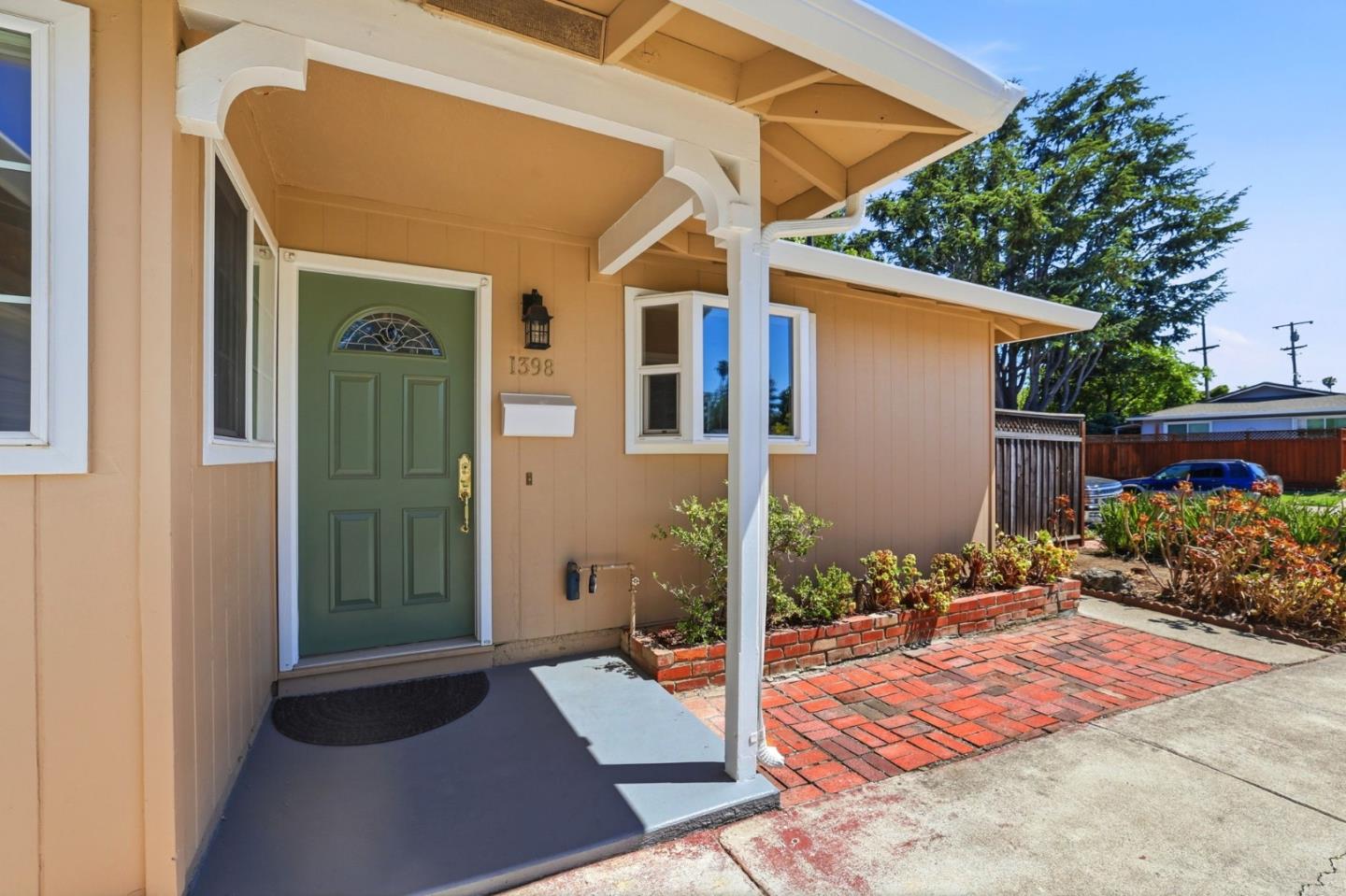 1398 Garrans Drive