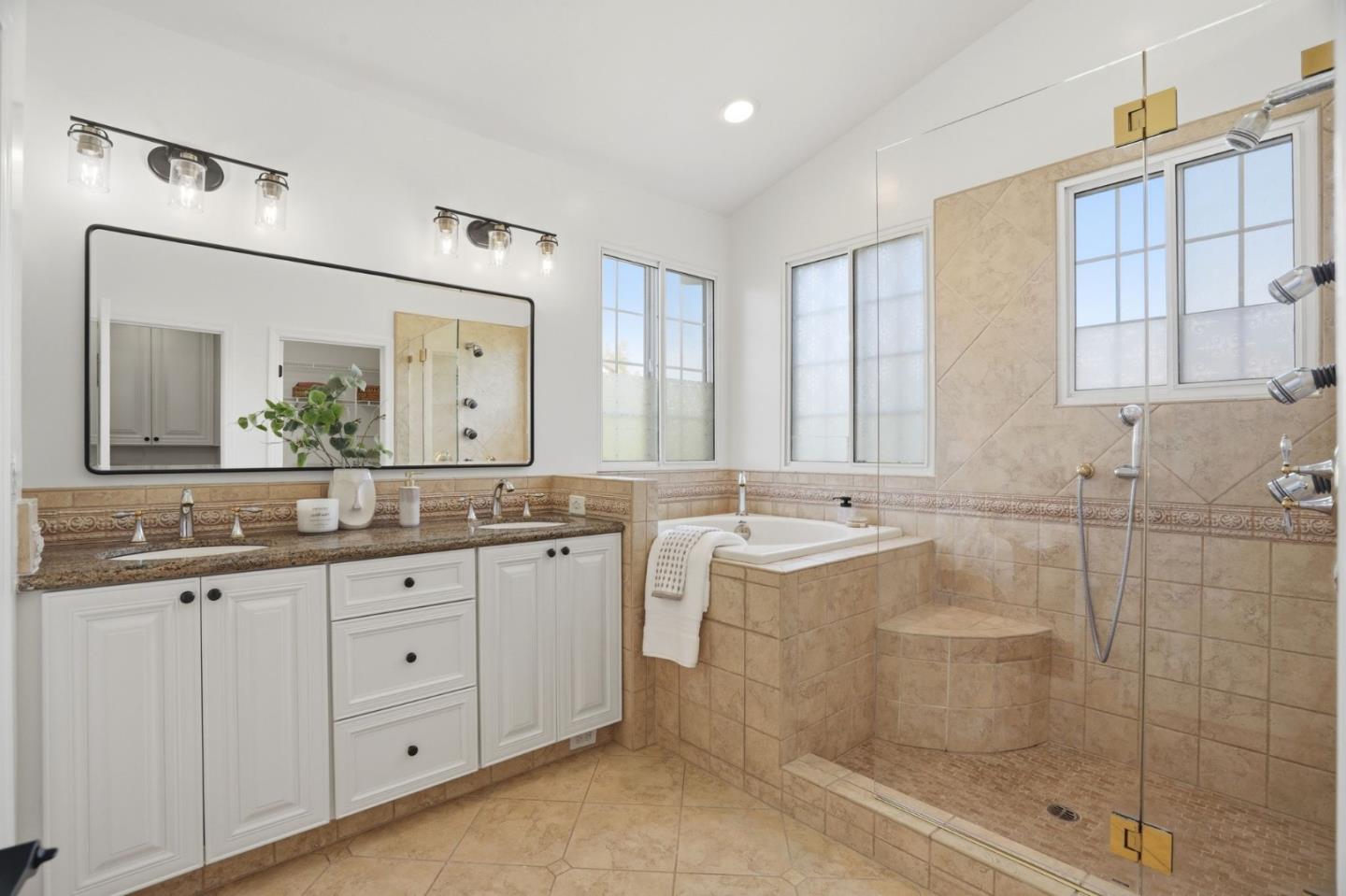 518 Porpoise Bay TER A