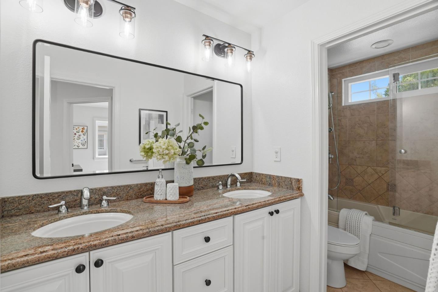 518 Porpoise Bay TER A