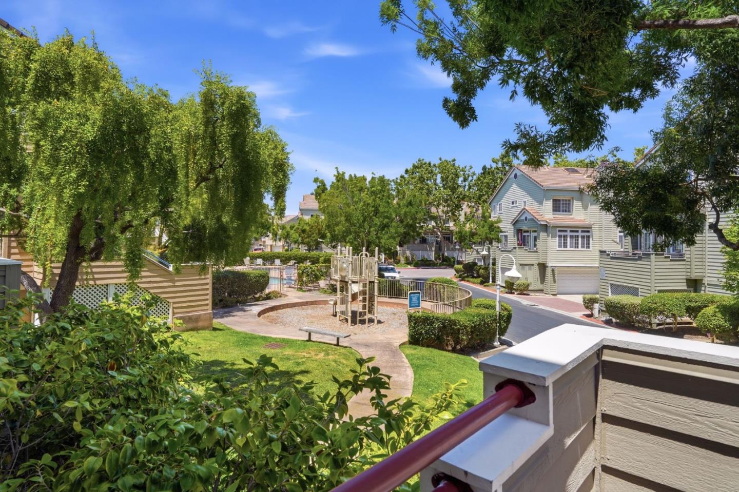 518 Porpoise Bay TER A