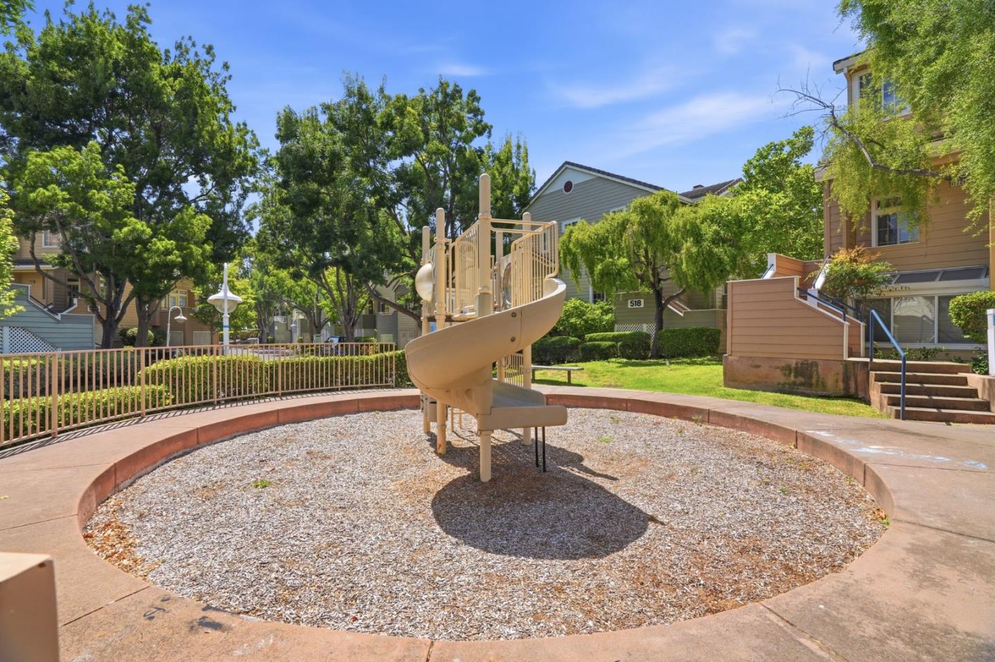 518 Porpoise Bay TER A