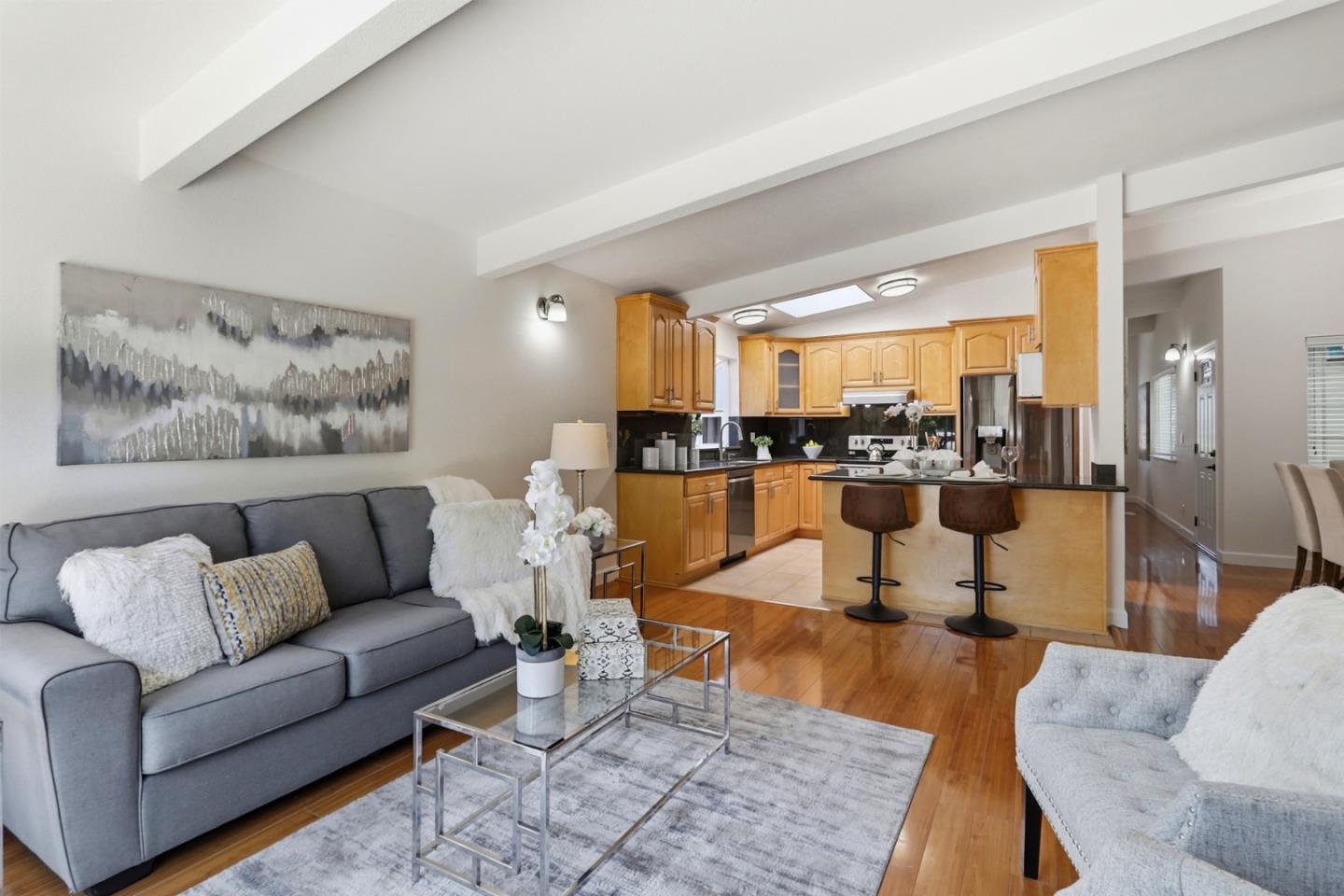 1056 Oaktree Drive