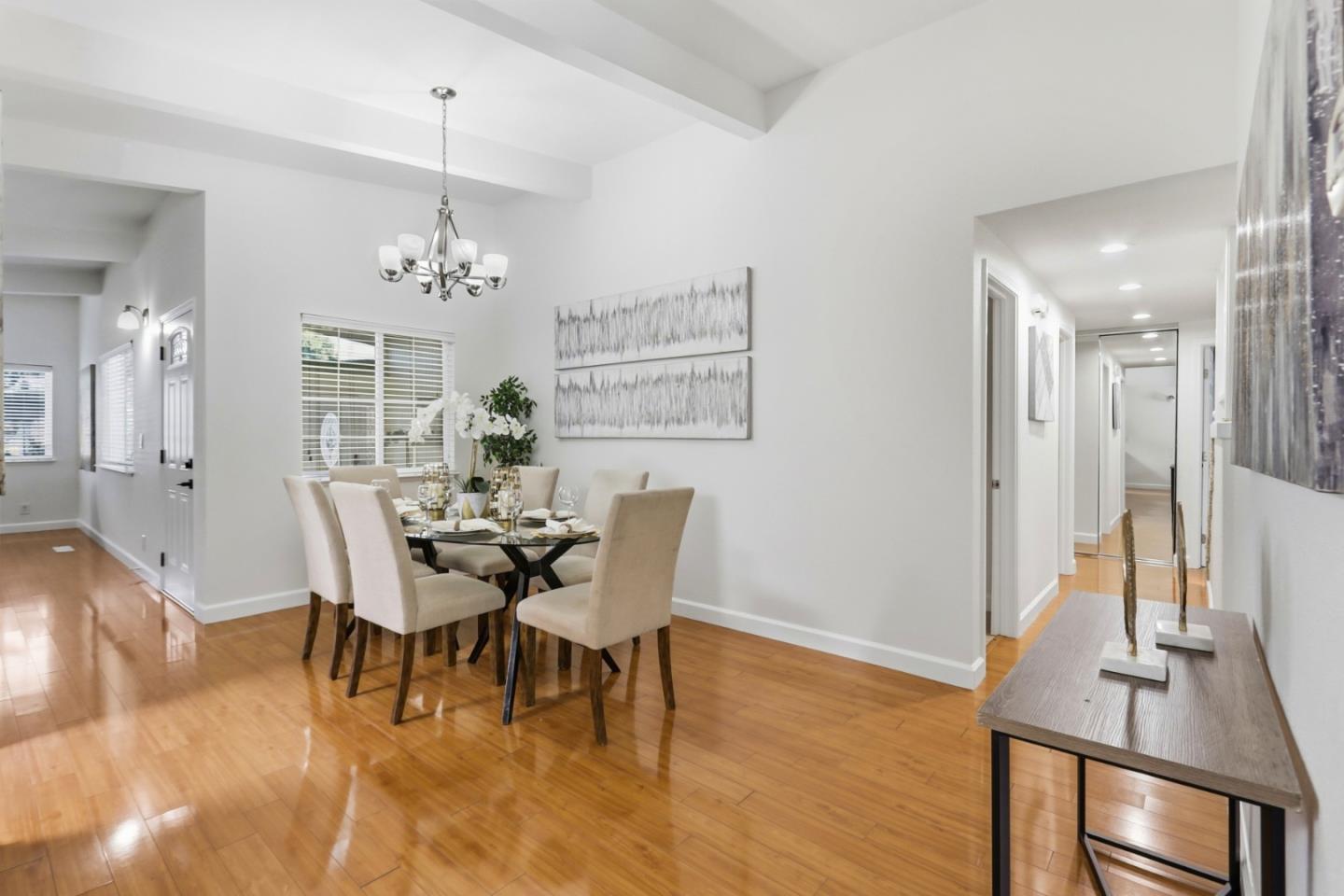 1056 Oaktree Drive