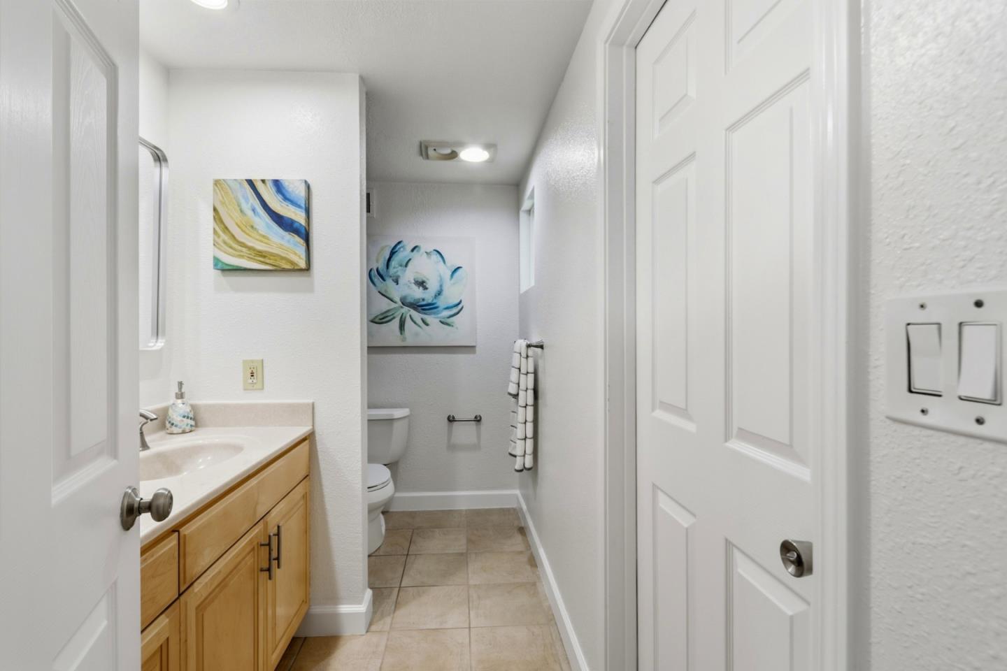 1056 Oaktree Drive