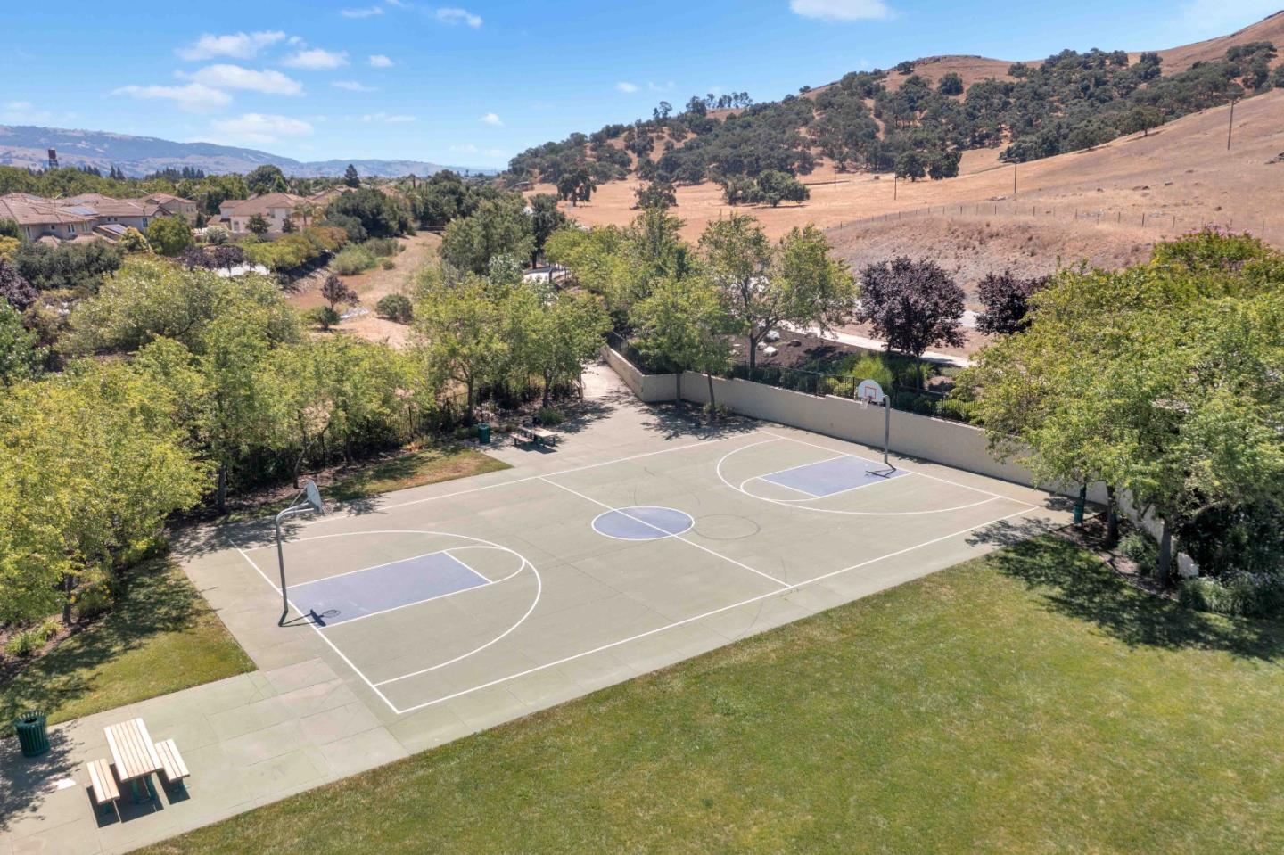 190 Fennel Court