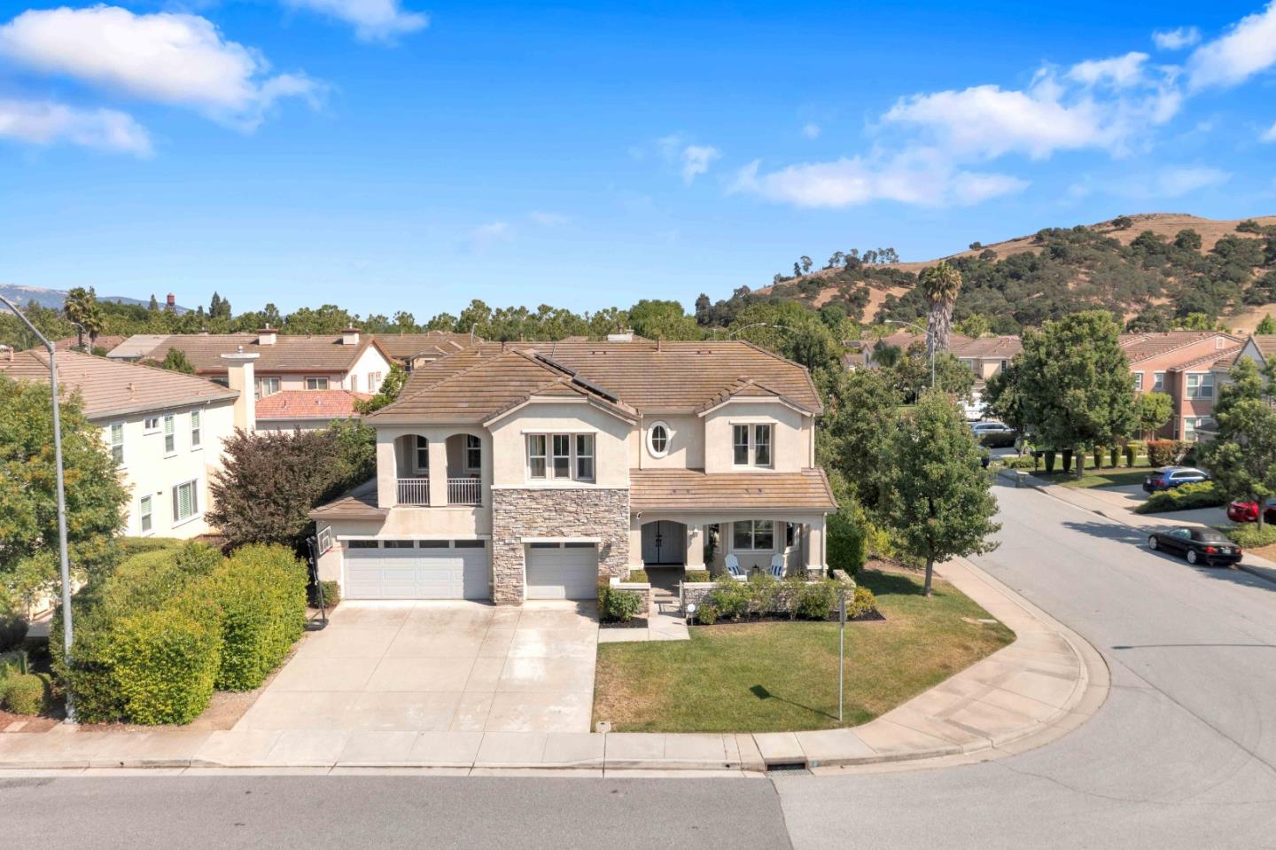 190 Fennel Court