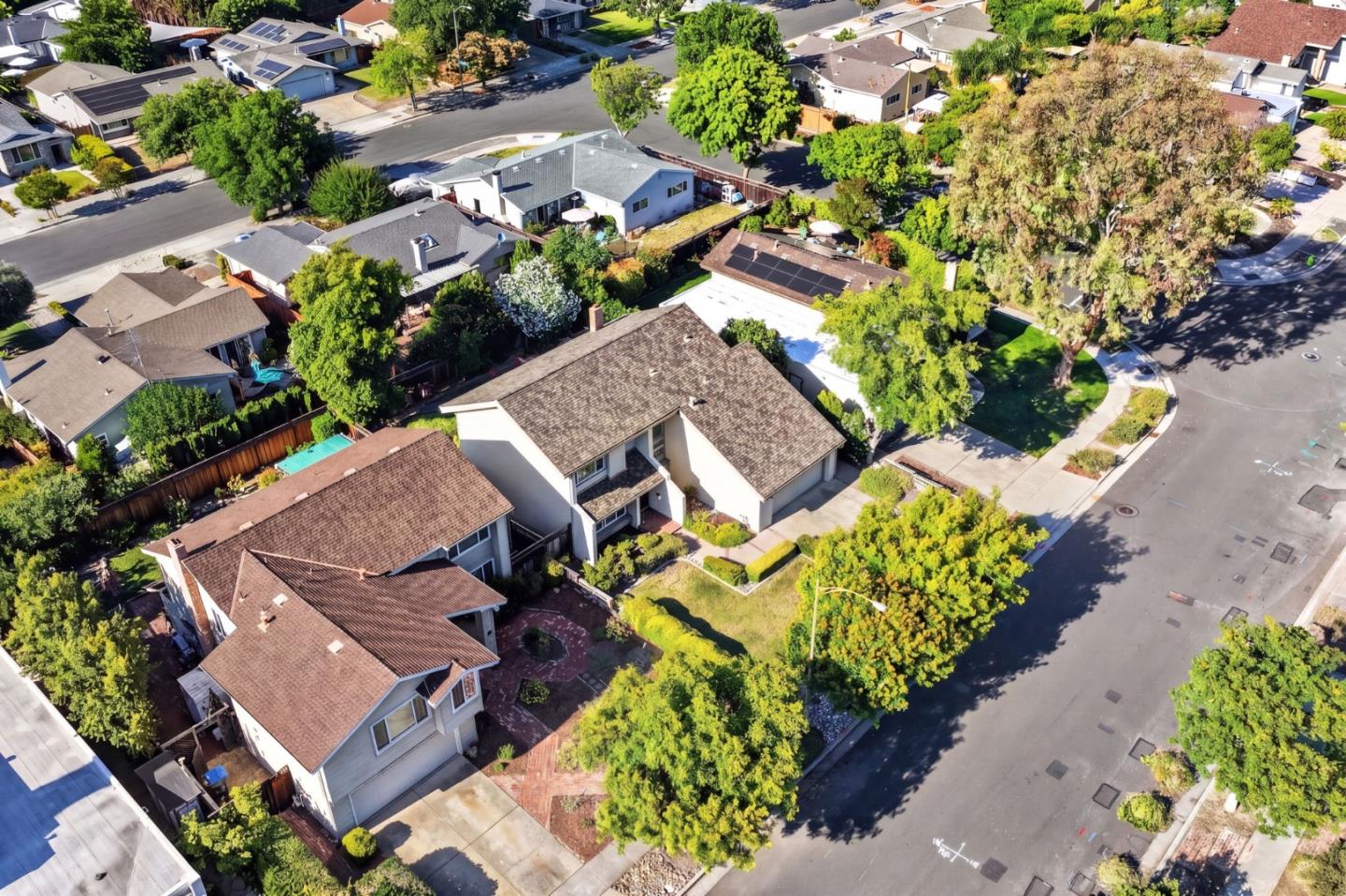 649 Brenda Lee Drive