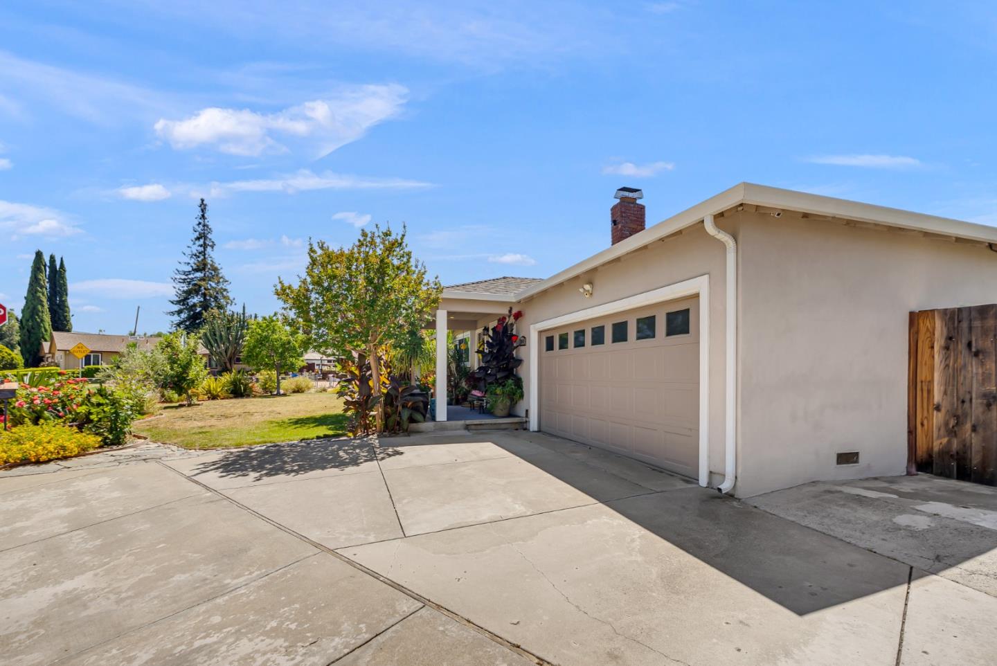 1341 Parsons Avenue