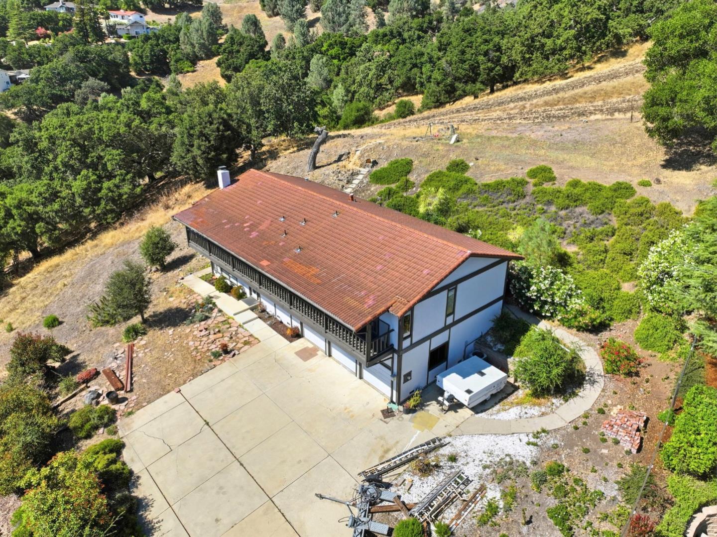 16620 Rustling Oak Lane