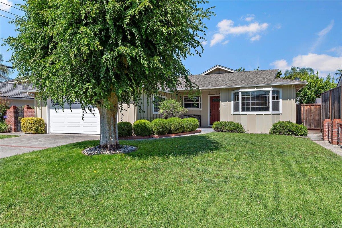 3388 Picadilly Drive