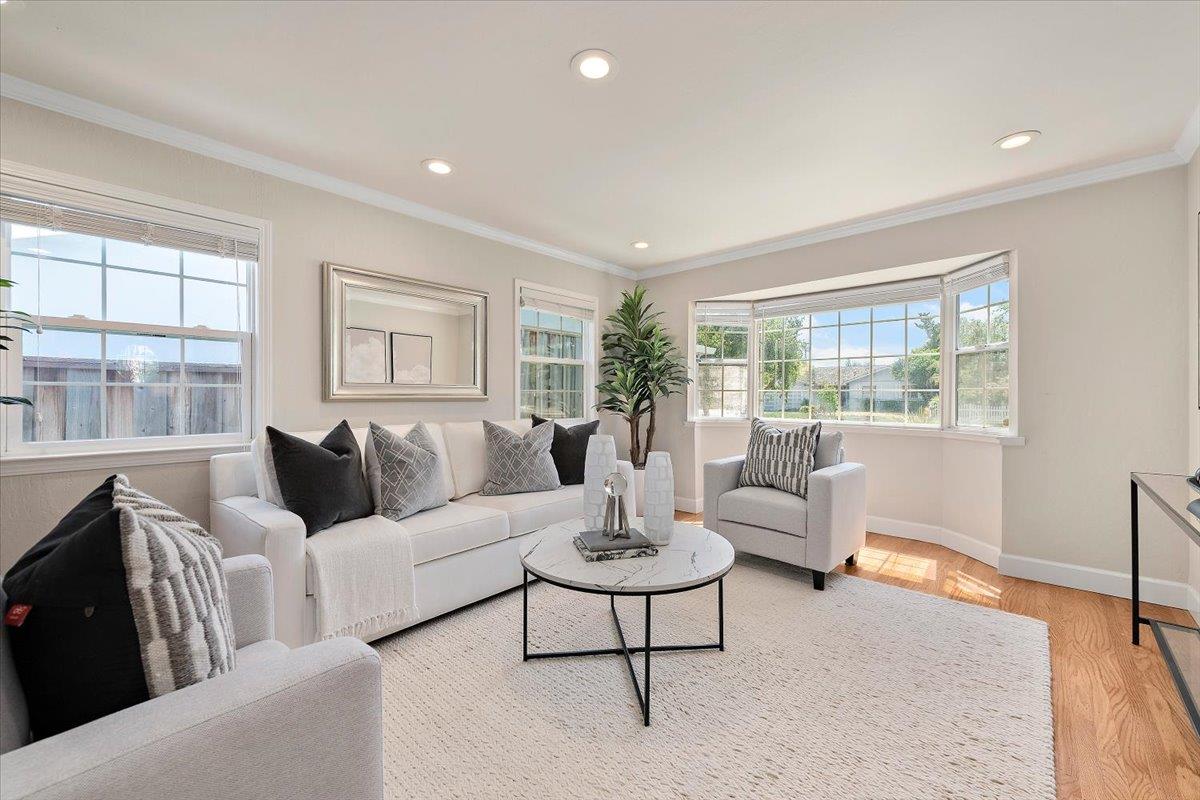 3388 Picadilly Drive