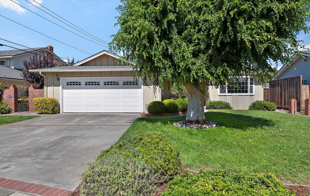 3388 Picadilly Drive