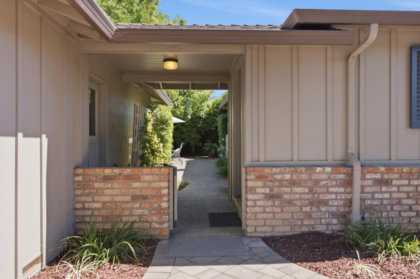 20580 Canyon View Drive