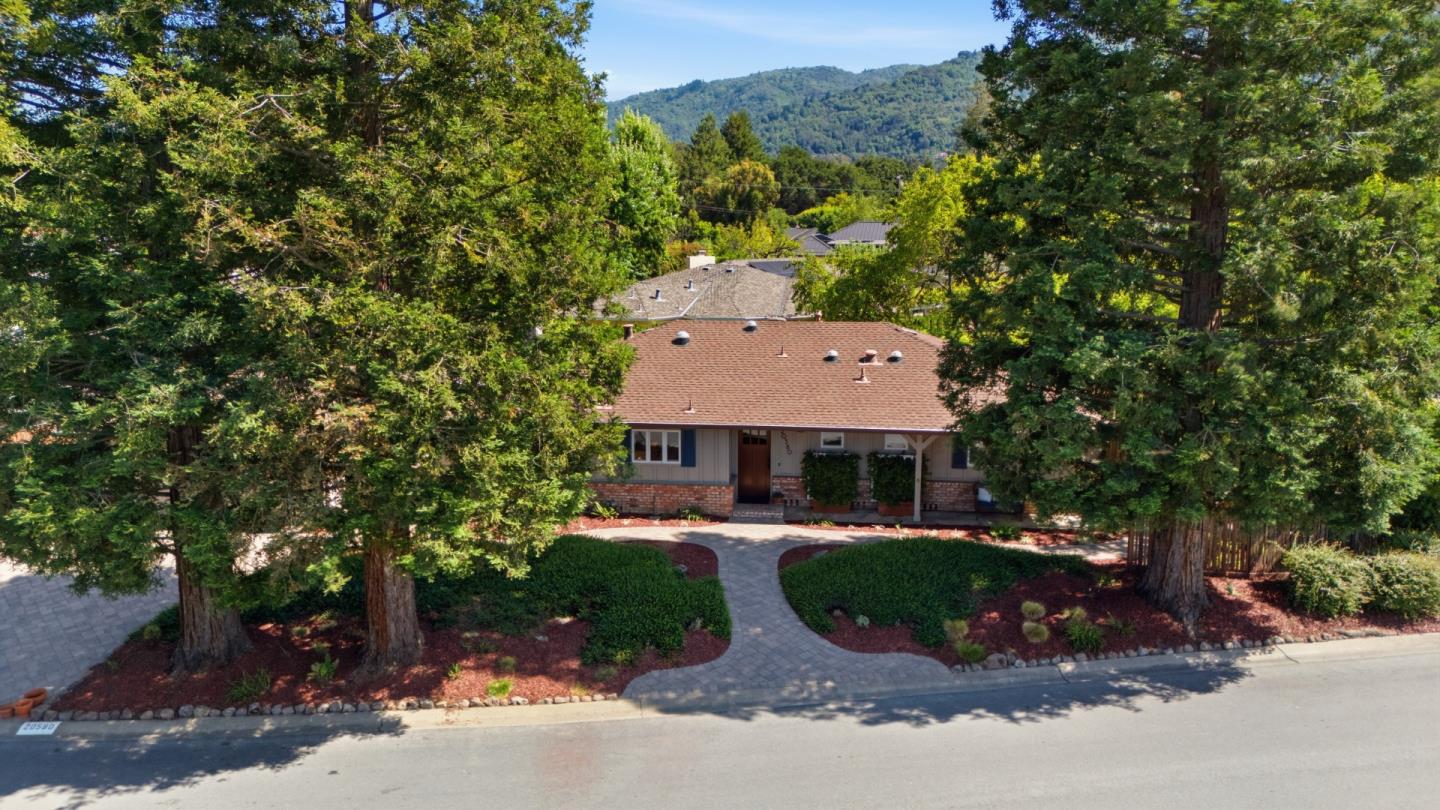 20580 Canyon View Drive