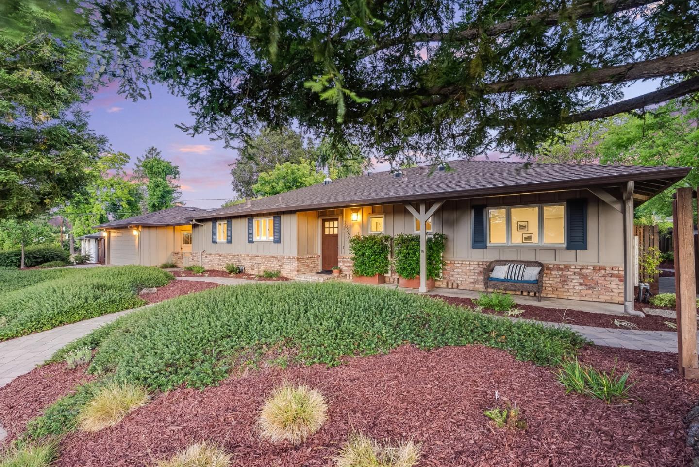 20580 Canyon View Drive