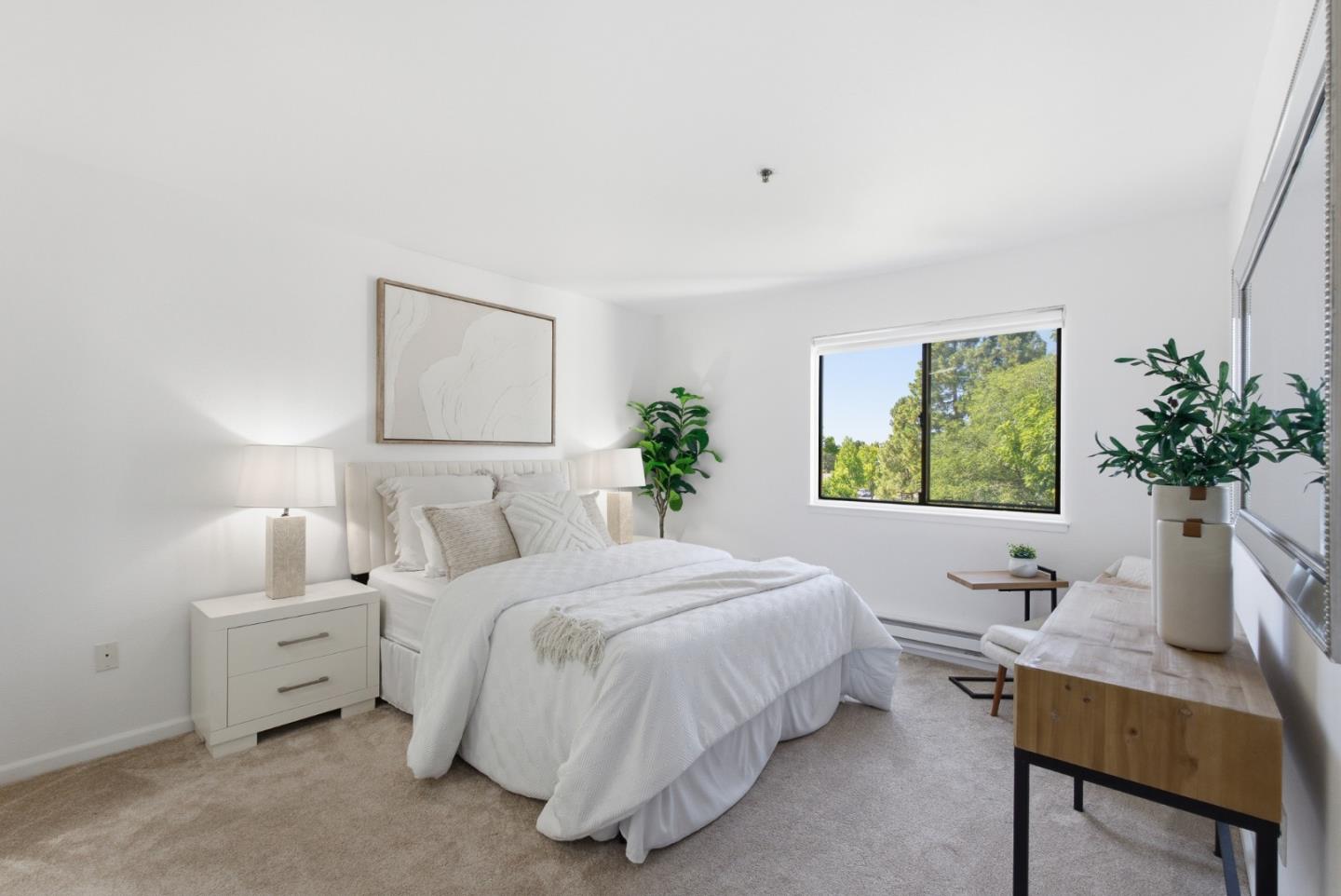 880 Fremont 729