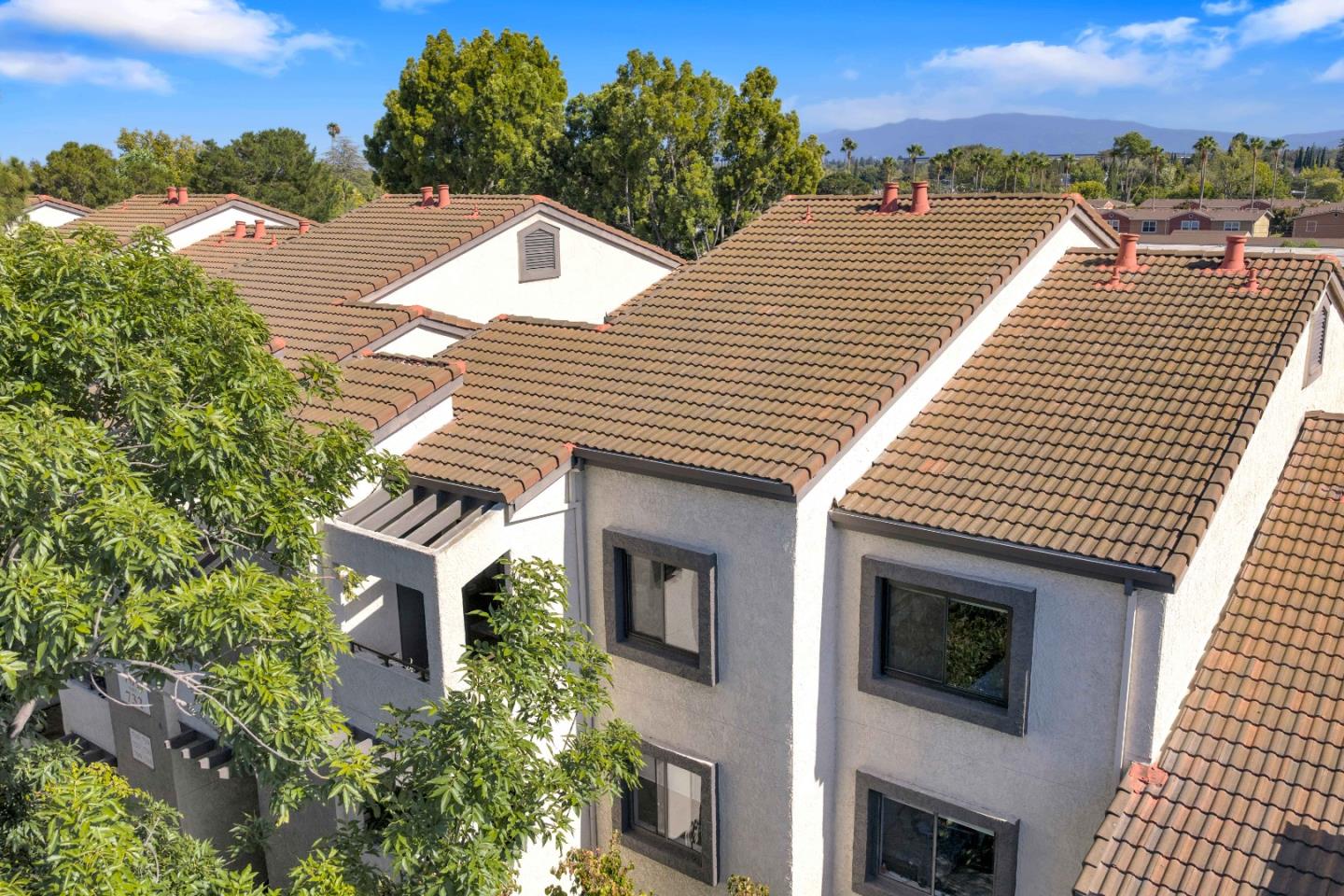 880 Fremont 729
