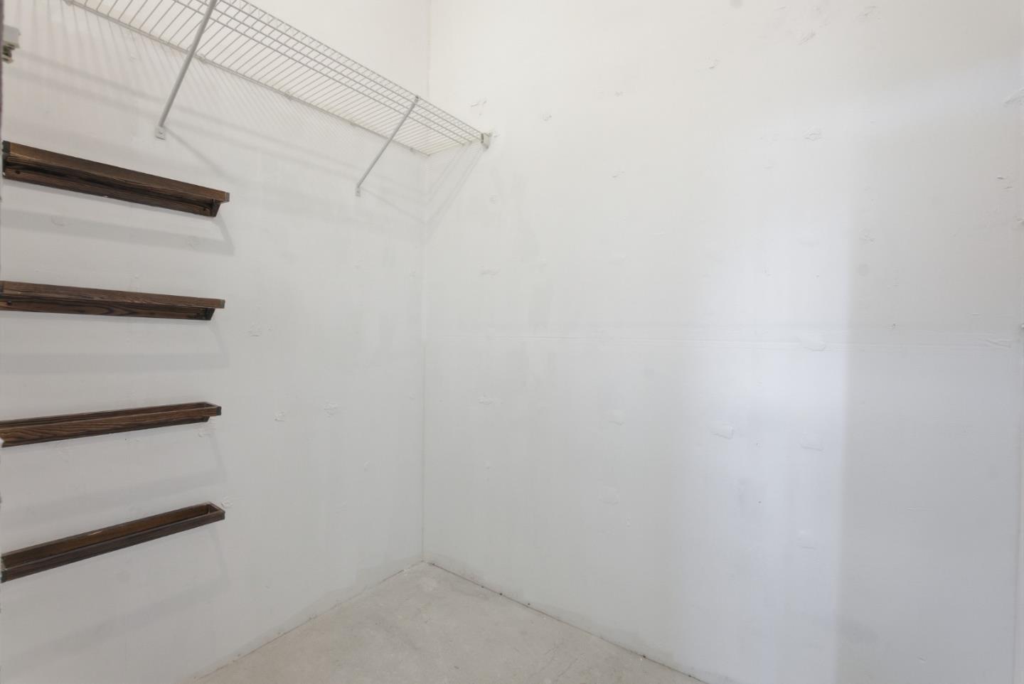 880 Fremont 729