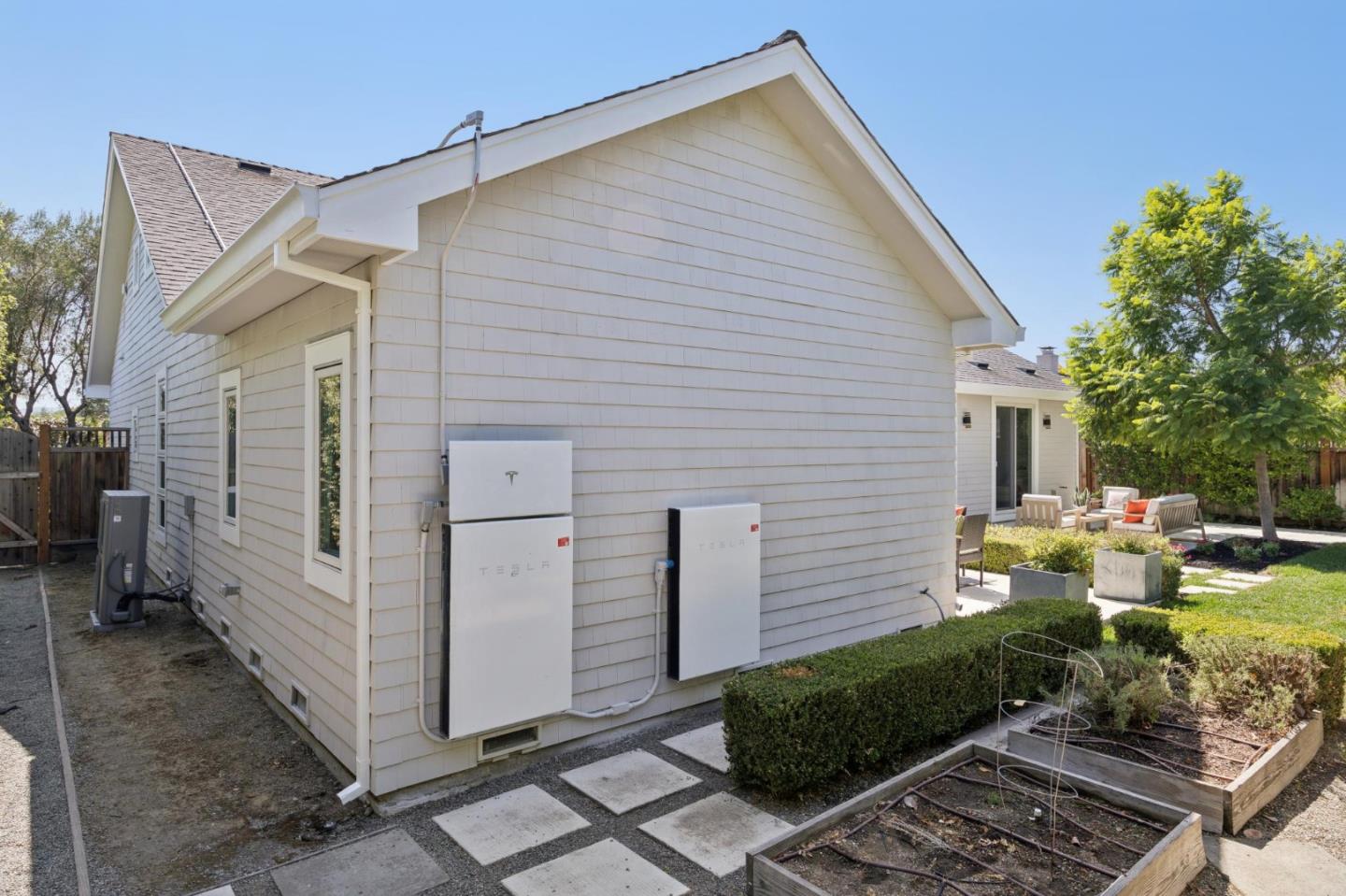2131 Glenkirk DR