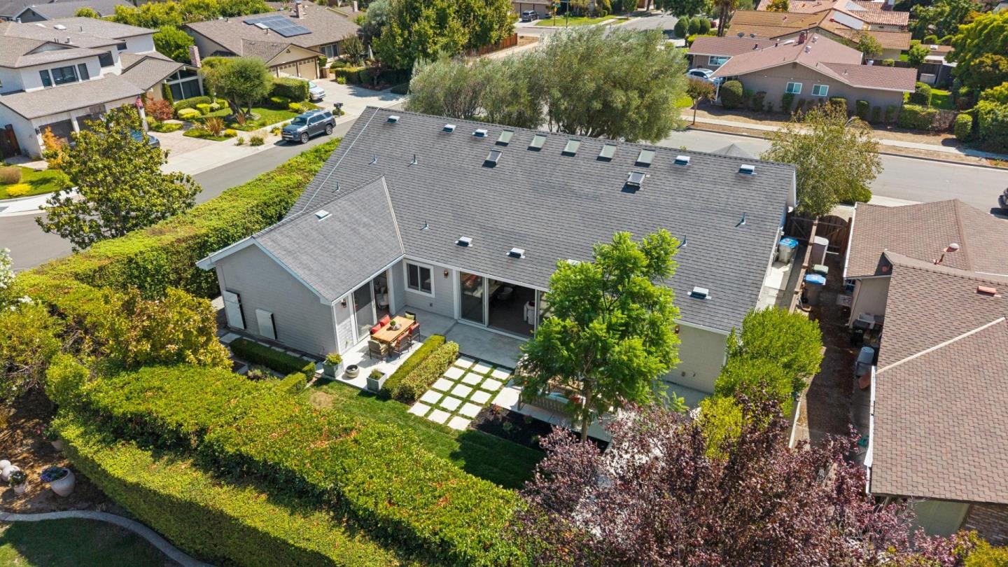 2131 Glenkirk DR