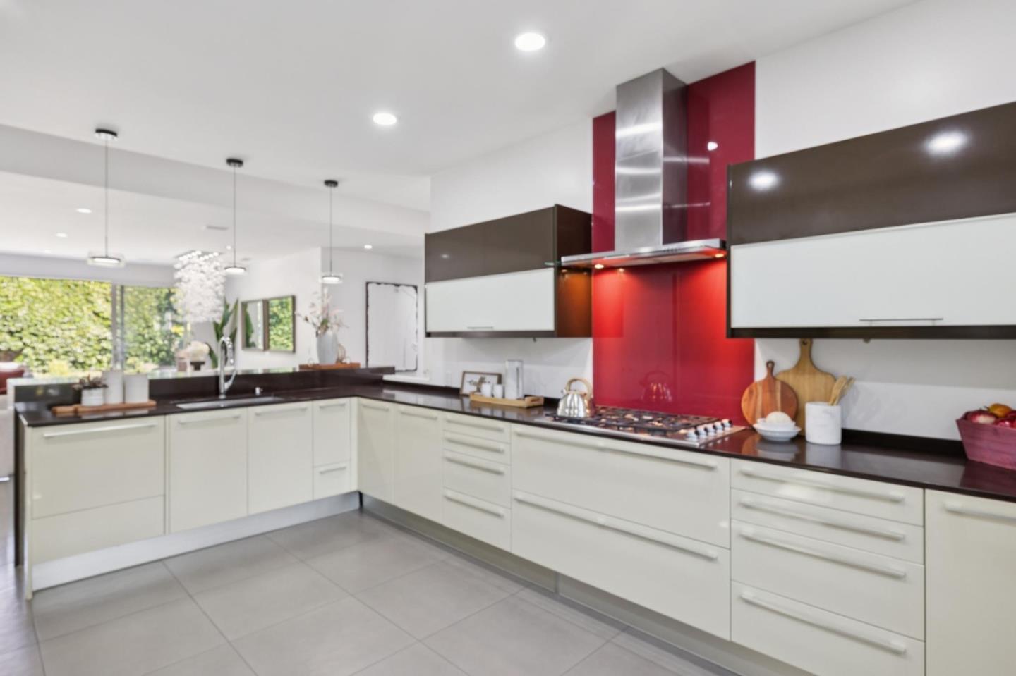 2131 Glenkirk DR
