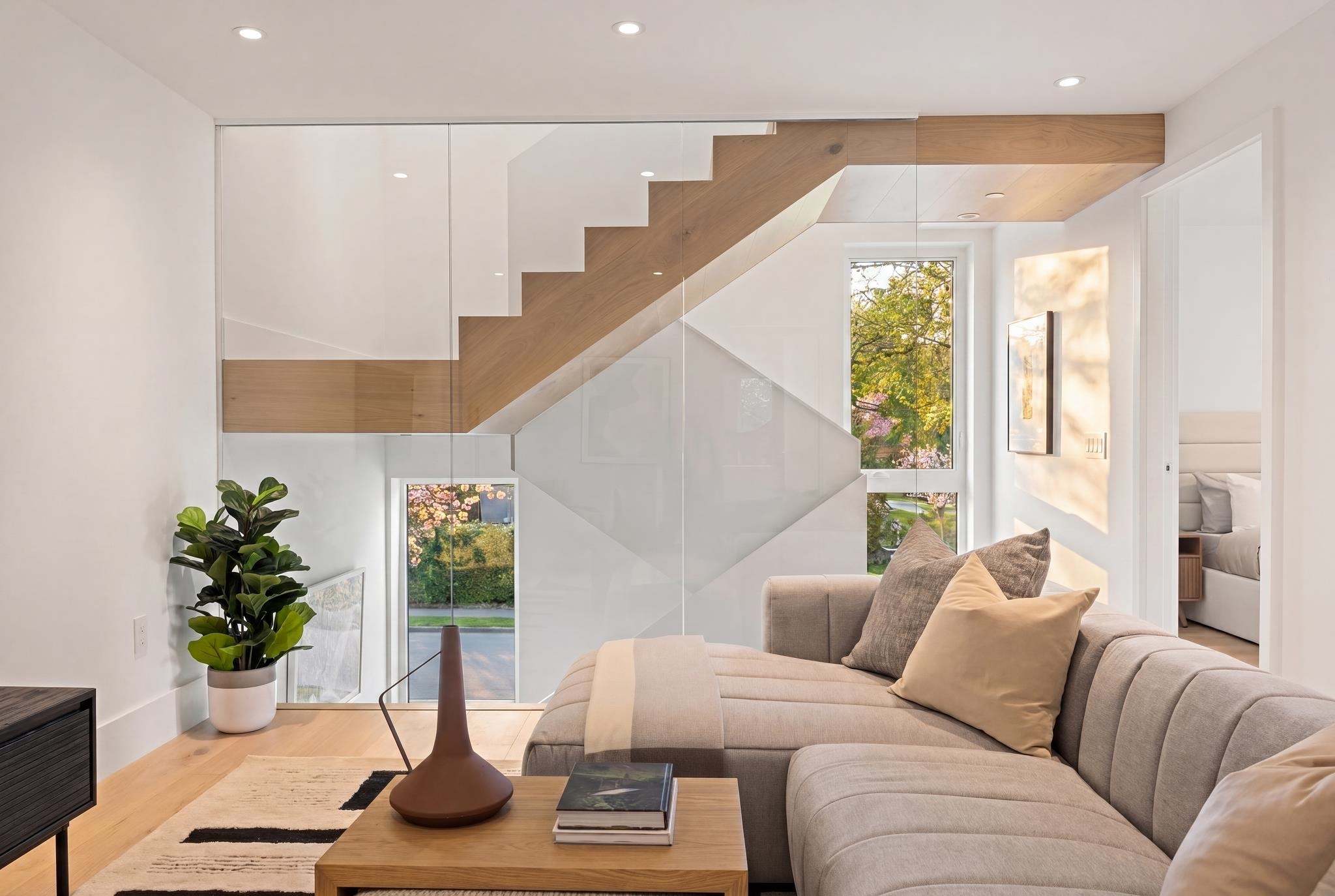 1 2830 MUSQUEAMVIEW STREET Unit: 1