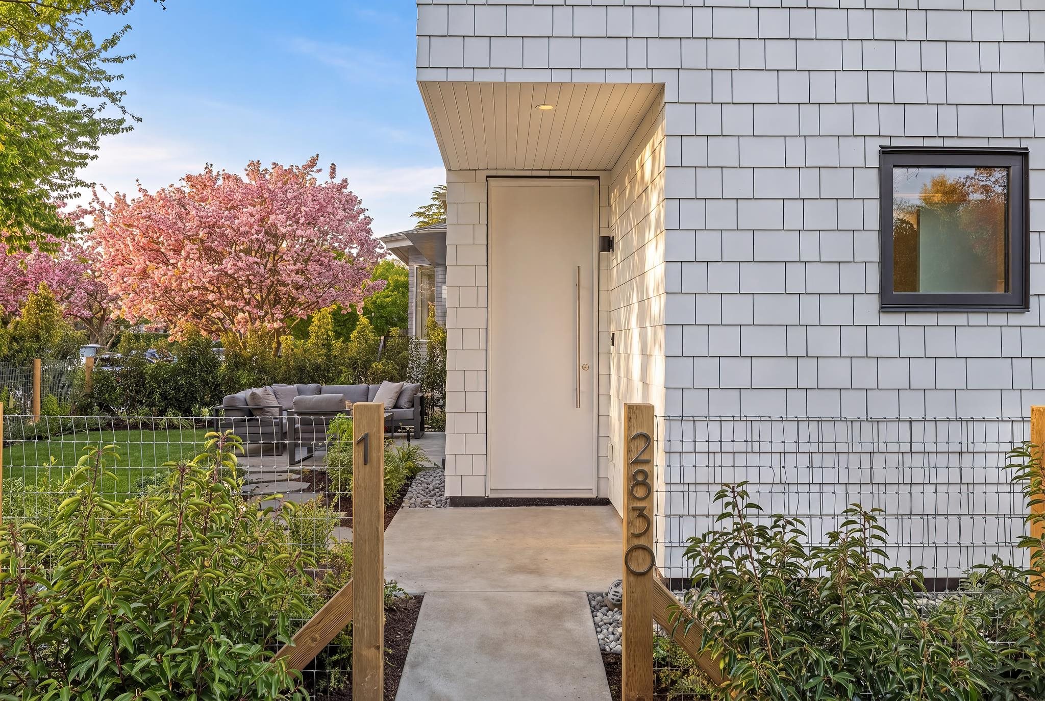 1 2830 MUSQUEAMVIEW STREET Unit: 1